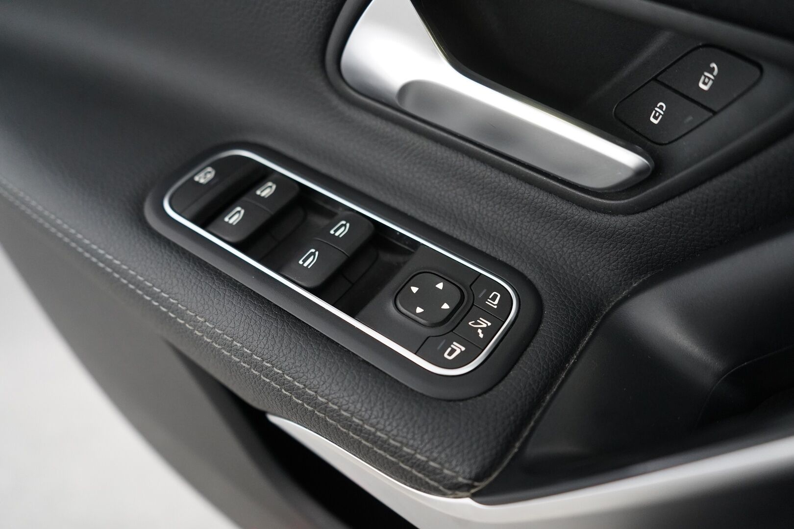 Mercedes-Benz CLA 2020 200 d 4MATIC A Shooting Brake Business Progressive * Vakkari / Kamera / Lohko / Koukku / Tutkat * - Kahdet Mercedeksen vanteet / Merkkihuollettu 