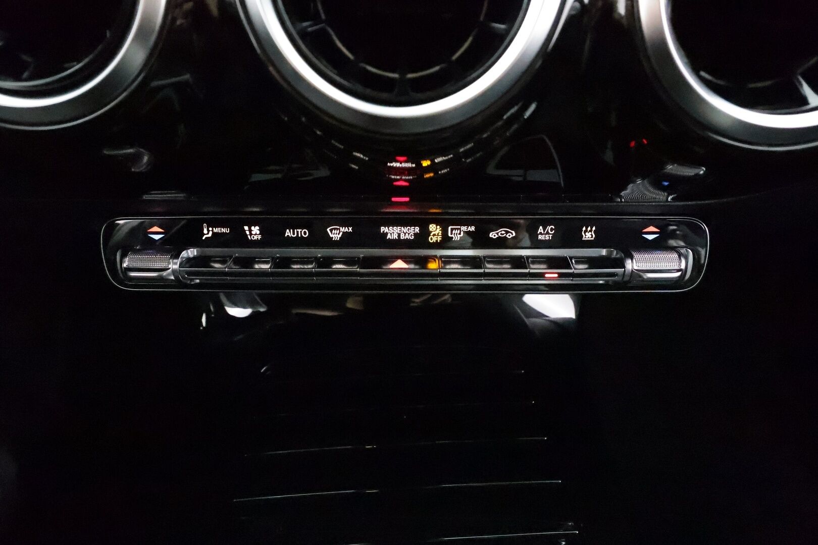 Mercedes-Benz CLA 2021 250 e A Shooting Brake Business Progressive EQ Power * Distronic / Multibeam / Widescreen / P.kamera / Sporttipenkit * - Suomi-auto / Kahdet Renkaat - HULLUT AVAJAISHULINAT KORKOTARJOUS 3,29 %