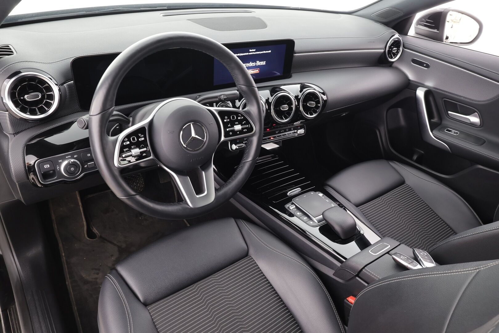 Mercedes-Benz CLA 2021 250 e A Shooting Brake Business Progressive EQ Power * Distronic / Multibeam / Widescreen / P.kamera / Sporttipenkit * - Suomi-auto / Kahdet Renkaat - HULLUT AVAJAISHULINAT KORKOTARJOUS 3,29 %