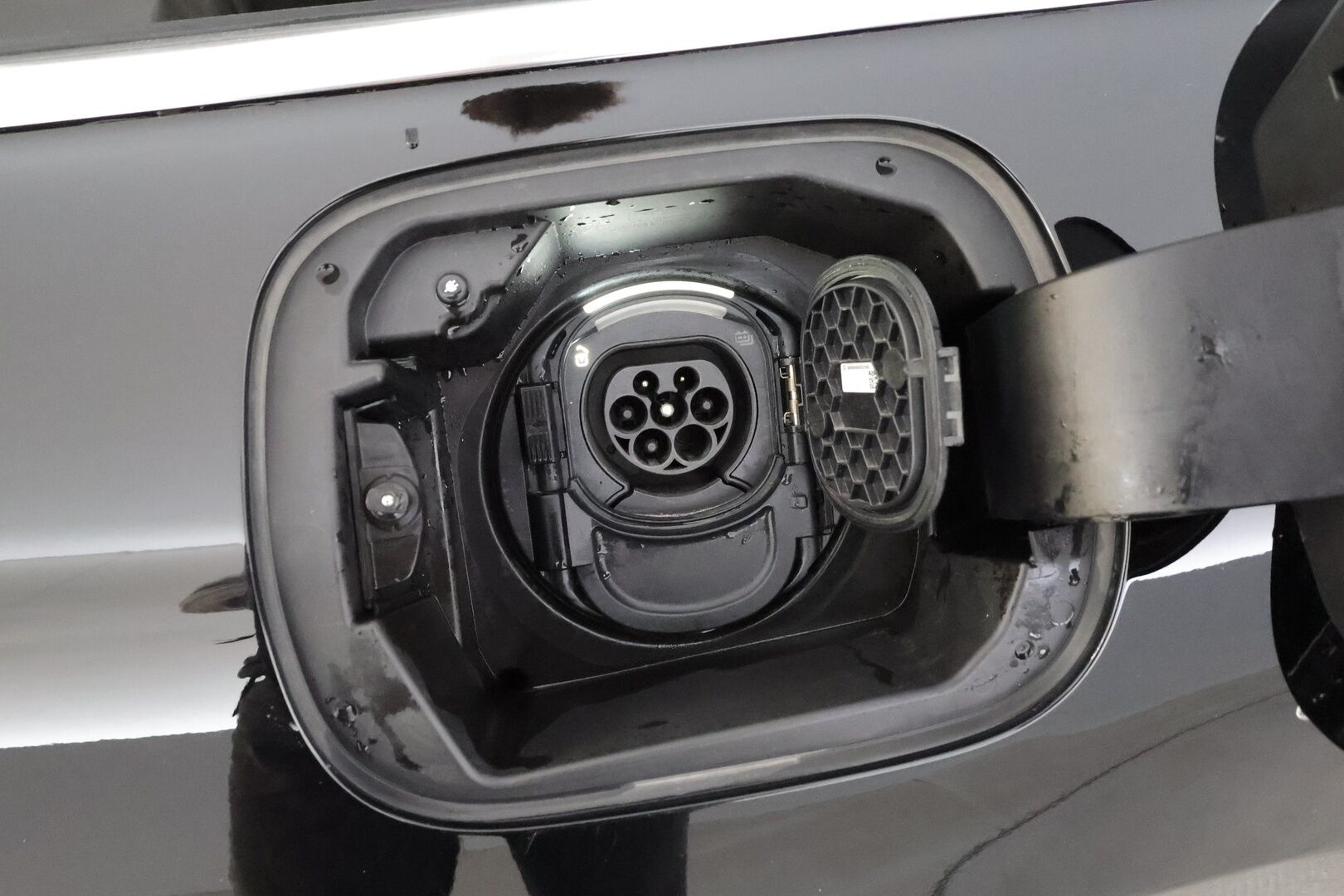 Mercedes-Benz CLA 2021 250 e A Shooting Brake Business Progressive EQ Power * Distronic / Multibeam / Widescreen / P.kamera / Sporttipenkit * - Suomi-auto / Kahdet Renkaat - HULLUT AVAJAISHULINAT KORKOTARJOUS 3,29 %