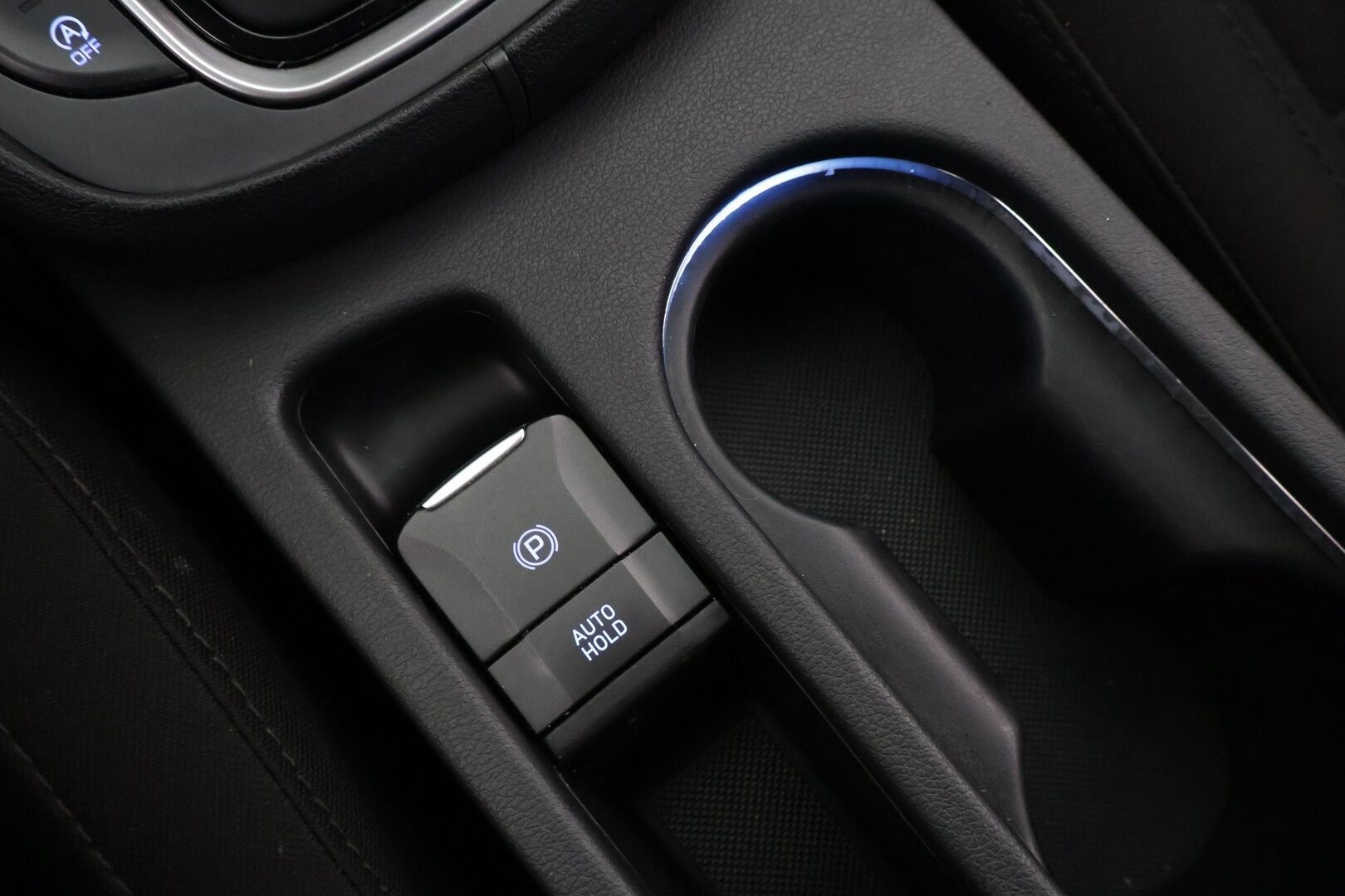 Hyundai KONA 2021 1,0 T-GDI 120 hv 7-DCT-aut. Comfort MY21 - */ Suomi-auto / Adapt. vakkari / BLIS / P.kamera / Digimittaristo / 2x renkaat / Juuri saapunut /*