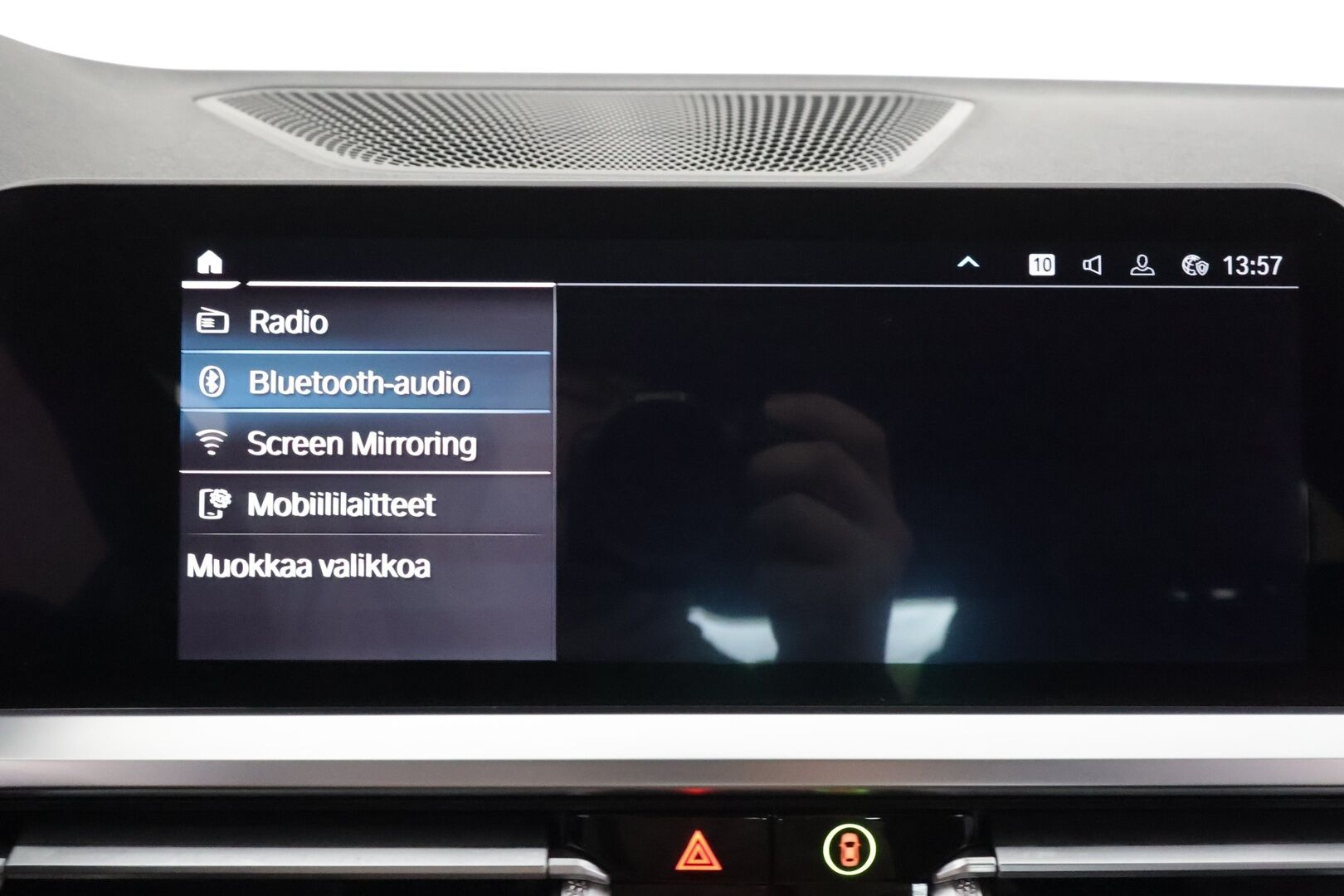 BMW 330 2021 G20 Sedan 330e xDrive A Charged Edition M Sport * Vakkari / P.tutkat / Sporttipenkit / LED / HIFI / Apple&Android * - Merkkihuollettu / Kahdet Renkaat / 1.Om Suomi-Auto 