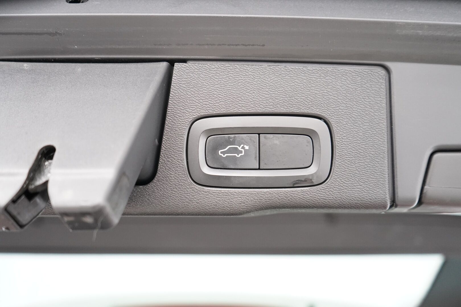 Volvo XC60 2018 D4 AWD Business Inscription aut ** Adapt.vakkari / Pilot Assist / Nahat / Kuskin muistipenkki / P-Kamera ** - 3,99 % KORKOTARJOUS TÄHÄN AUTOON - Todella siisti / Hyvin huollettu / Kahdet hyvät renkaat! **