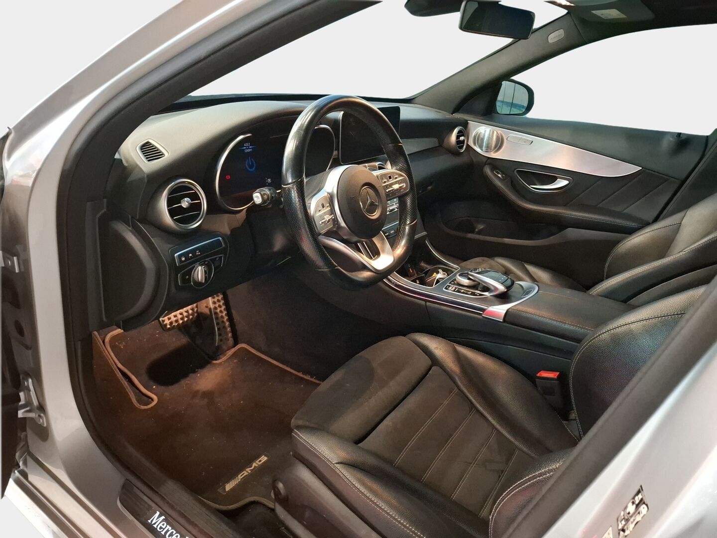 Mercedes-Benz C 2020 300 de T A Business AMG Edition EQ Power / Burmester / Distronic+ / 360 / Panorama / Multibeam LED - Vetokoukku / Airmatic / Blis / KeyLess / 