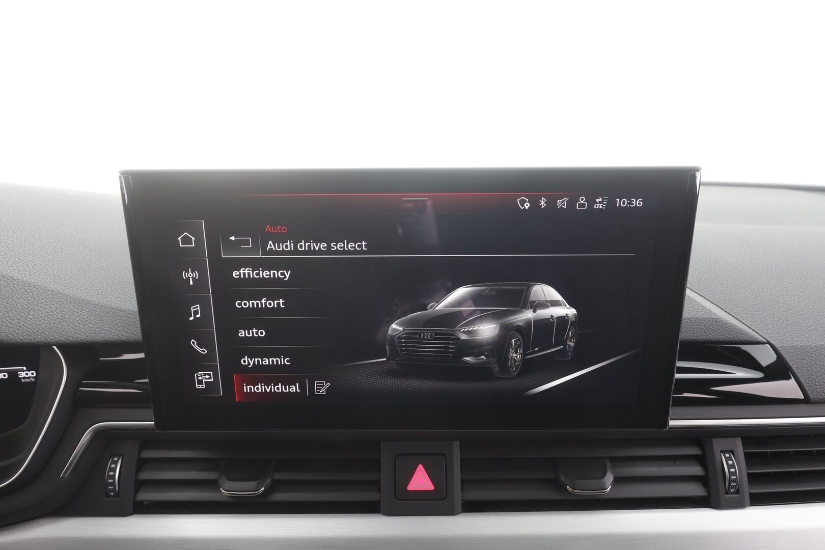 Audi A4 2021 Sedan Business S line 40 TFSI 150 kW MHEV S tronic - | ACC | Webasto | Koukku | Muistipenkki | Matrix | Puolinahat | Sporttipenkit | P.kamera | Digimittaristo | 1-om suomiauto | ALV | 
