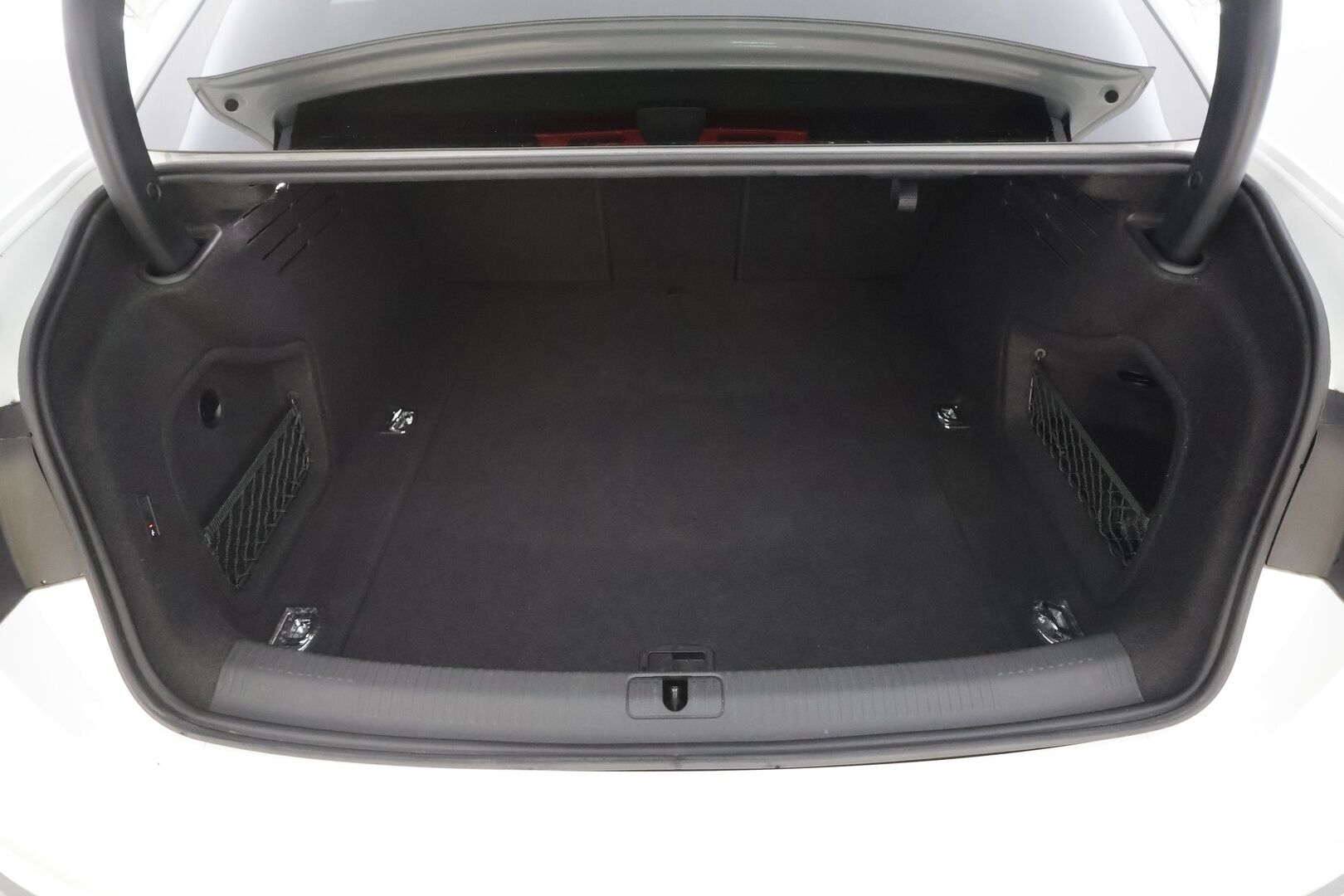 Audi A4 2021 Sedan Business S line 40 TFSI 150 kW MHEV S tronic - | ACC | Webasto | Koukku | Muistipenkki | Matrix | Puolinahat | Sporttipenkit | P.kamera | Digimittaristo | 1-om suomiauto | ALV | 