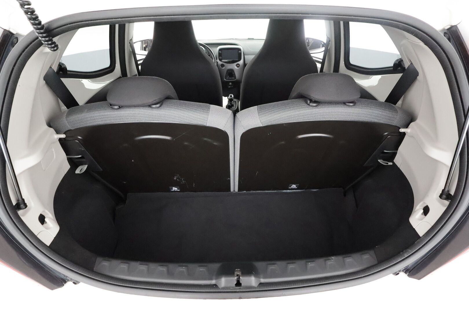 Toyota AYGO 2021 1,0 VVT-i x-play x-shift 5ov - | Merkkihuollettu | Facelift | P.kamera | Apple & Android | Lohko+sisälämmitin | Bluetooth | Aut. ilmastointi | Kaistavahti | 2x renkaat aluin | - KORKO VAIN 3,99 %