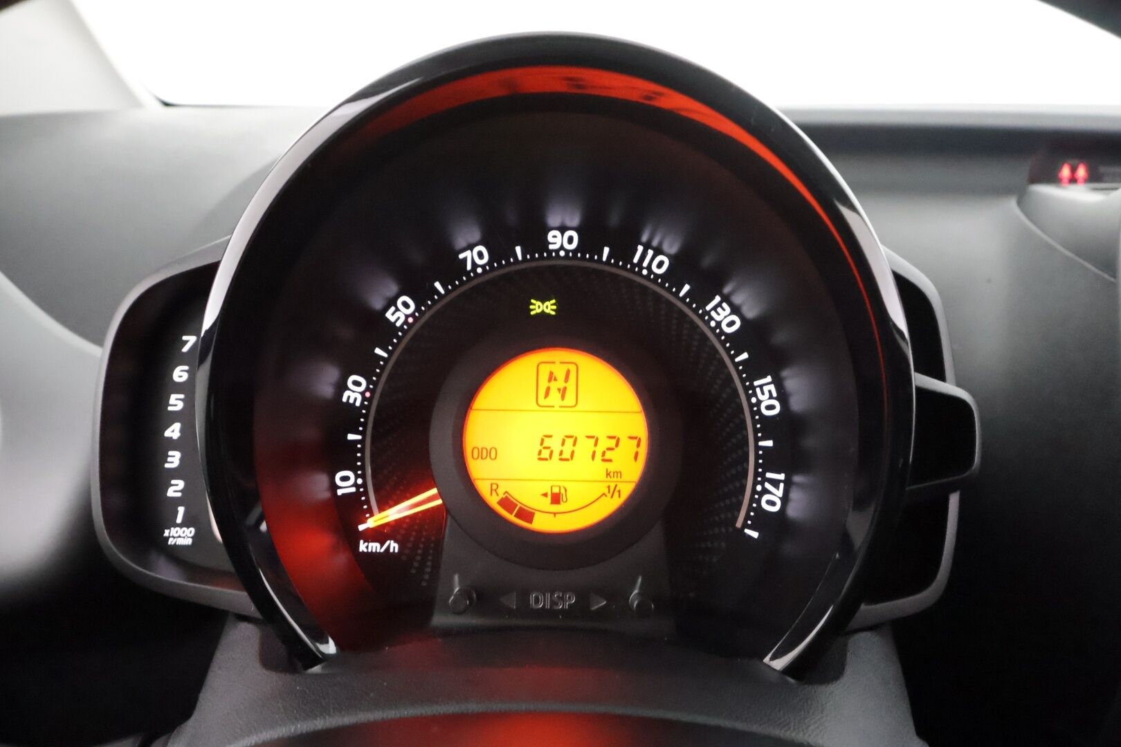 Toyota AYGO 2021 1,0 VVT-i x-play x-shift 5ov - | Merkkihuollettu | Facelift | P.kamera | Apple & Android | Lohko+sisälämmitin | Bluetooth | Aut. ilmastointi | Kaistavahti | 2x renkaat aluin | - KORKO VAIN 3,99 %