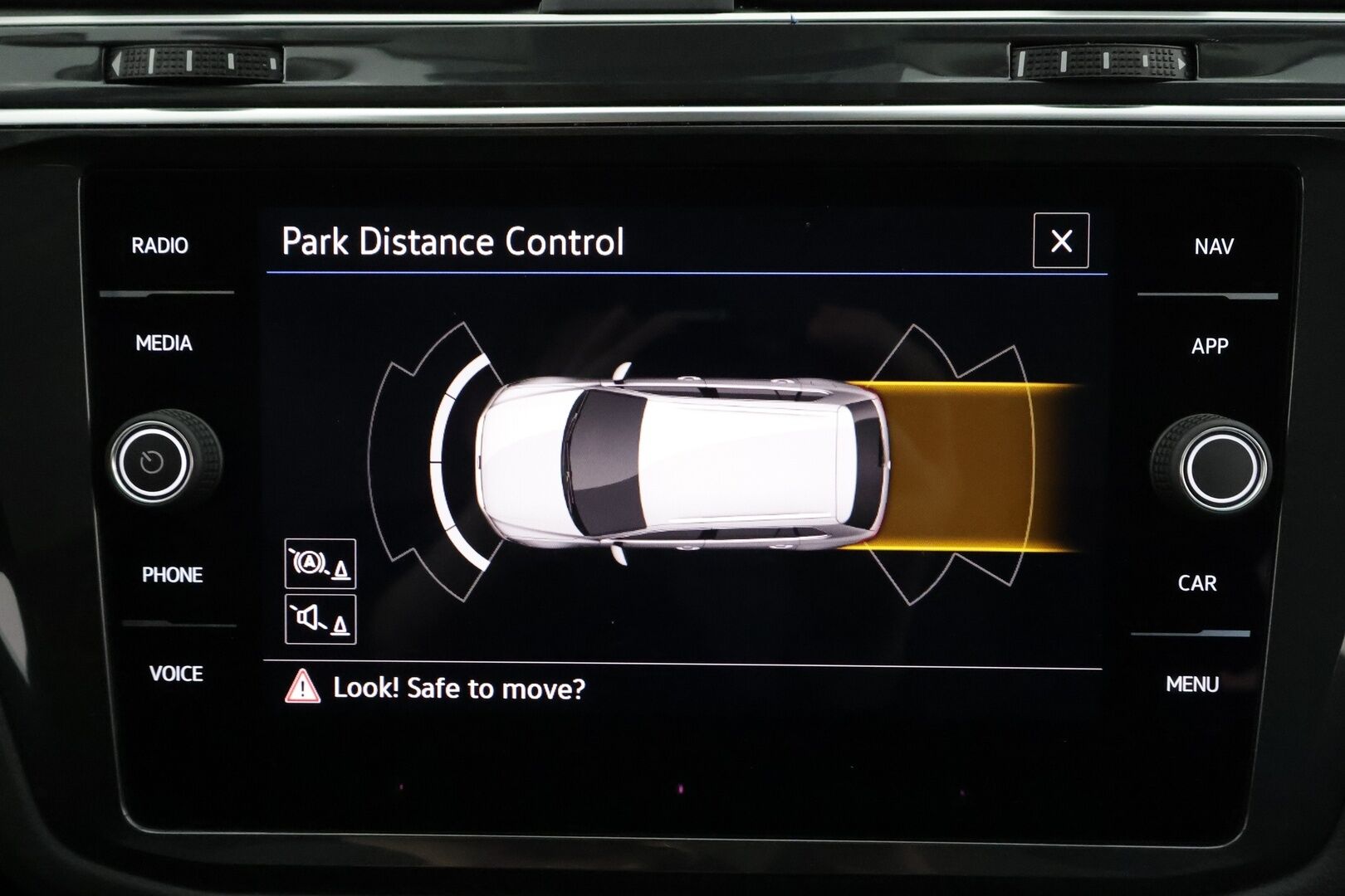 Volkswagen Tiguan 2021 eHybrid 180 kW DSG * ACC / Digimittaristo / LED / P.kamera / Keyless / Sähköluukku / Ratinlämmitin * - Suomi-auto / Kahdet renkaat aluvanteilla / Merkkihuollettu
