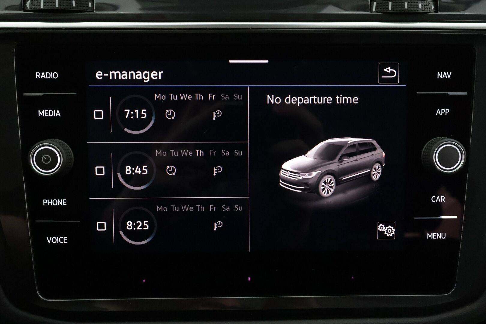 Volkswagen Tiguan 2021 eHybrid 180 kW DSG * ACC / Digimittaristo / LED / P.kamera / Keyless / Sähköluukku / Ratinlämmitin * - Suomi-auto / Kahdet renkaat aluvanteilla / Merkkihuollettu