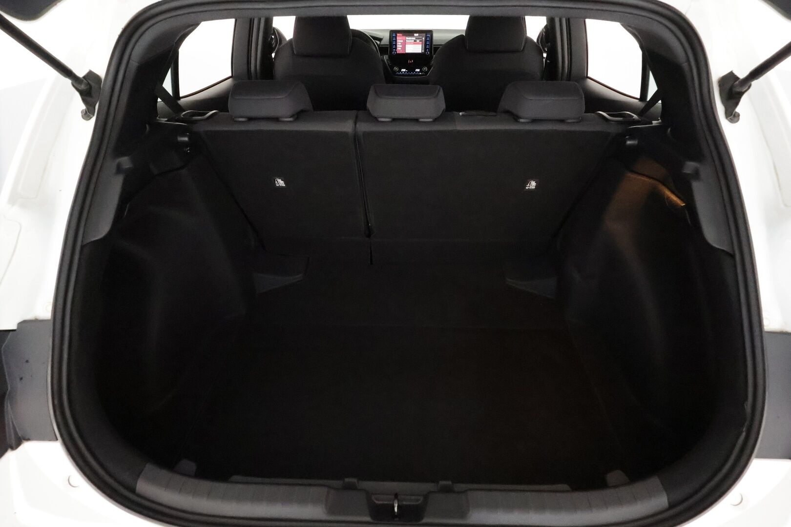 Toyota Corolla 2021 Hatchback 1,8 Hybrid Life Business **Adapt.vakkari / P.kamera / Lohkolämmitin / LED** - Suomi-auto / Merkkihuollettu