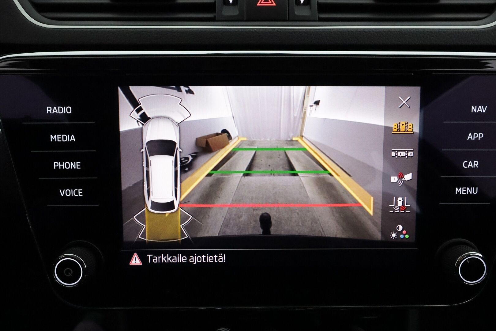 Skoda Superb 2021 Combi 2,0 TDI 150 Style DSG **Canton / Webasto / Koukku / ACC / Matrix-LED / Muistipenkit / P.Kamera / Navi** - 1-om Suomi-auto / Kahdet Renkaat