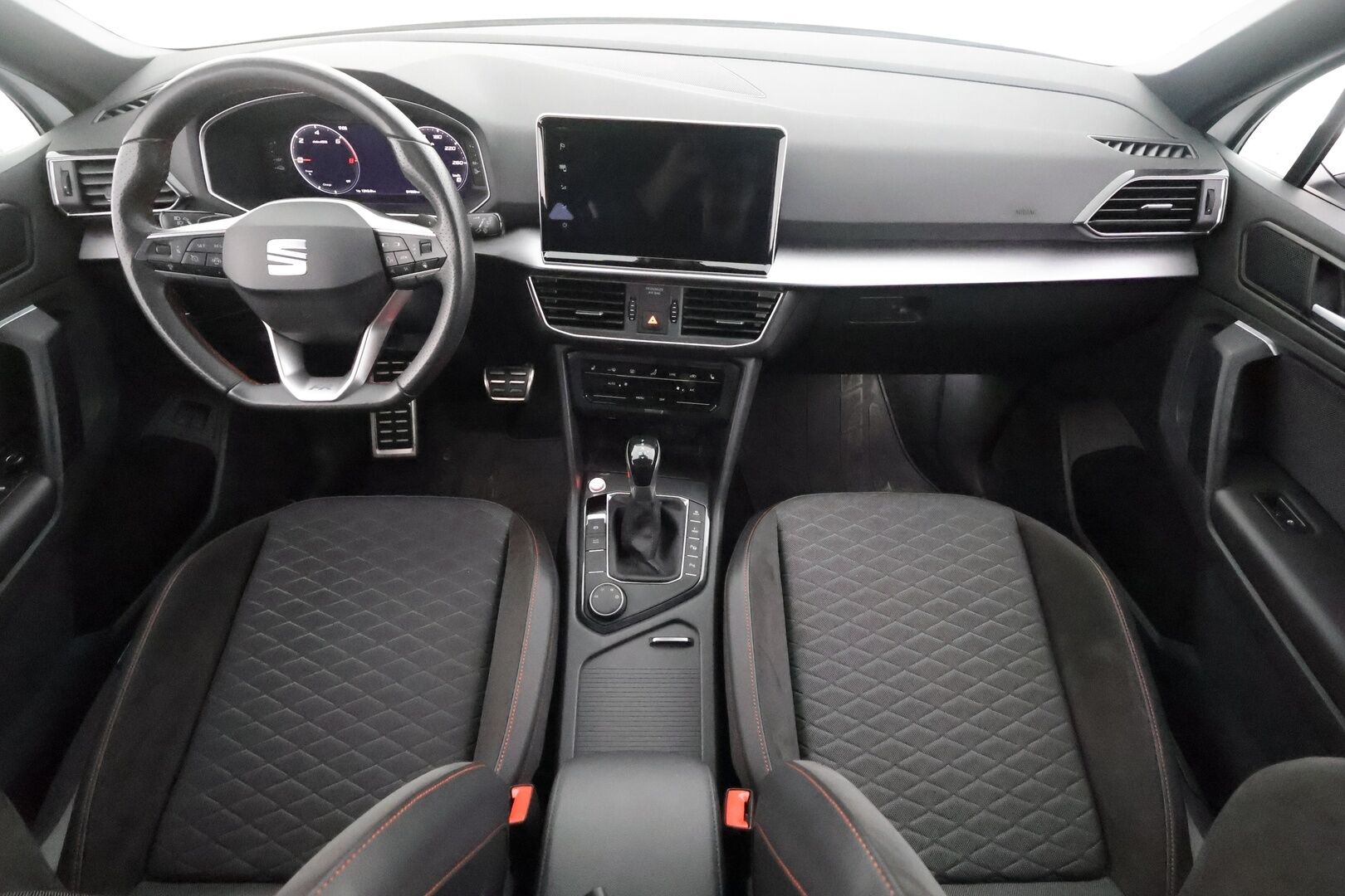 Seat Tarraco 2021 1,4 PHEV 245 e-hybrid FR Launch Edition DSG - | ACC | P.Kamera | LED | Muistipenkki | Ratinlämmitys | Digimittaristo | Keyless | Apple&Android | Suomi-auto | Kahdet Renkaat |