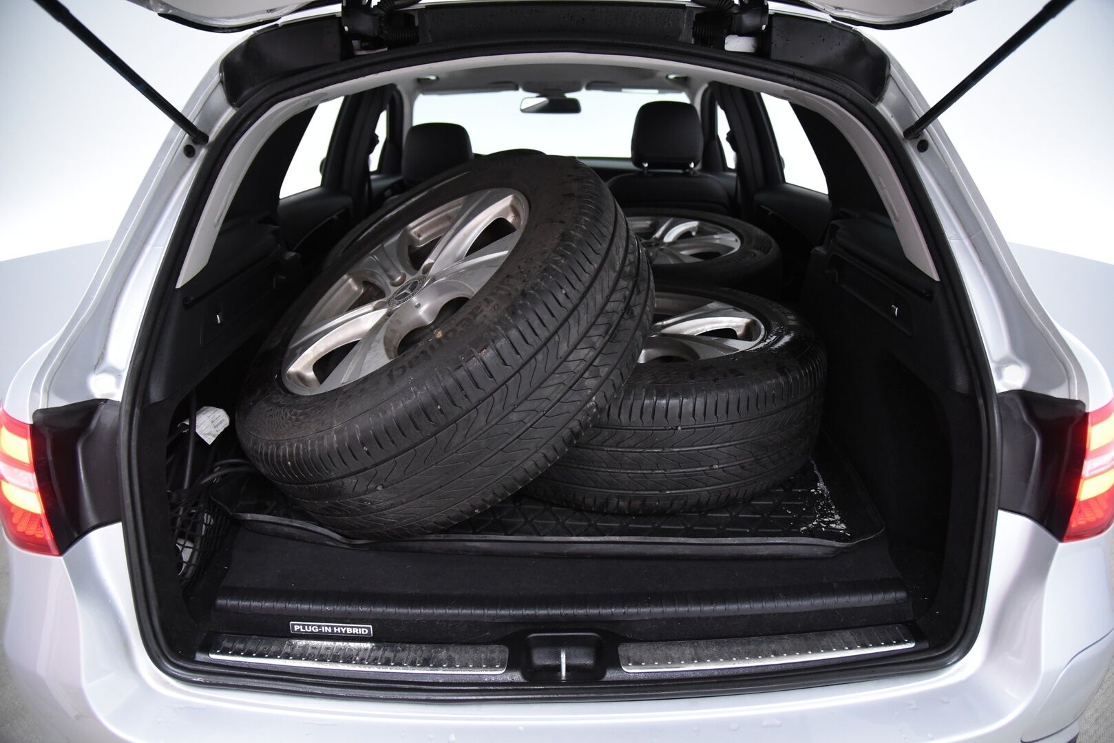 Mercedes-Benz GLC 2017 350 e 4Matic A Premium Business / YritysOutlet - Myydään vain yrityksille / - YritysOutlet - Myydään vain yrityksille