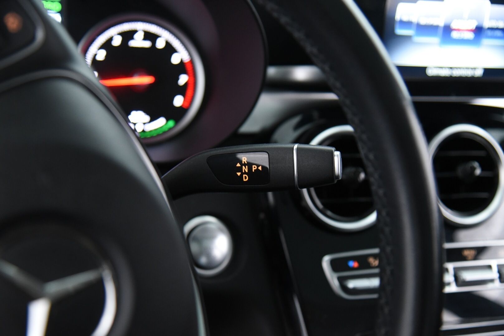 Mercedes-Benz GLC 2017 350 e 4Matic A Premium Business / YritysOutlet - Myydään vain yrityksille / - YritysOutlet - Myydään vain yrityksille