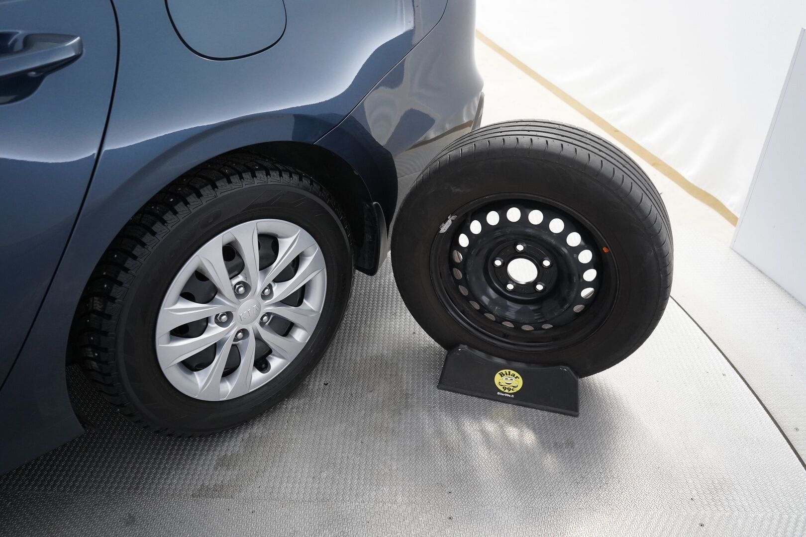 Kia Ceed 2021 1,0 T-GDI Mild-Hybrid 120hv LX SW DCT * Vakkari / Lohko / Kamera / Koukku / Ratinlämmitin * - Suomi-auto / Kahdet renkaat / Merkkiliikkeen huoltohistoria - HULLU BLACKWEEK KORKOTARJOUS 2,49%