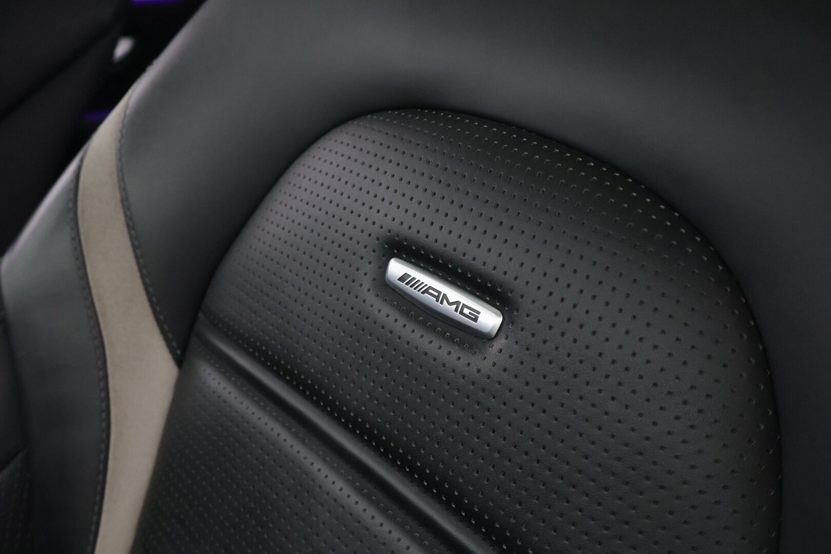 Mercedes-Benz GLC 63 AMG 2020 AMG GLC 63 S 4MATIC+ Coupe Facelift A *Burmester / 360° / Ilmastoidut Nahat / Muistit / Lasikattoluukku / Koukku* - * Juuri huollettu ja kuntotarkastettu merkkiliikkeessä * - HULLU BLACKWEEK KORKOTARJOUS 2,49%