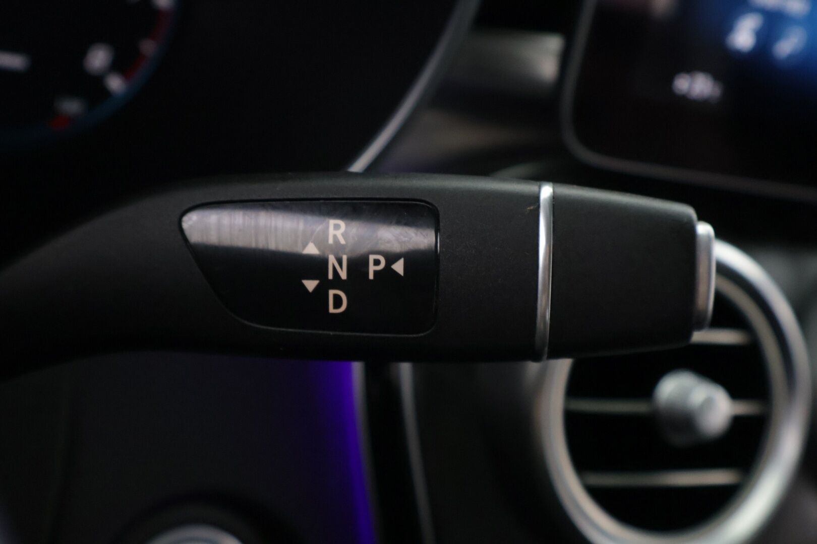 Mercedes-Benz GLC 63 AMG 2020 AMG GLC 63 S 4MATIC+ Coupe Facelift A *Burmester / 360° / Ilmastoidut Nahat / Muistit / Lasikattoluukku / Koukku* - * Juuri huollettu ja kuntotarkastettu merkkiliikkeessä * - HULLU BLACKWEEK KORKOTARJOUS 2,49%