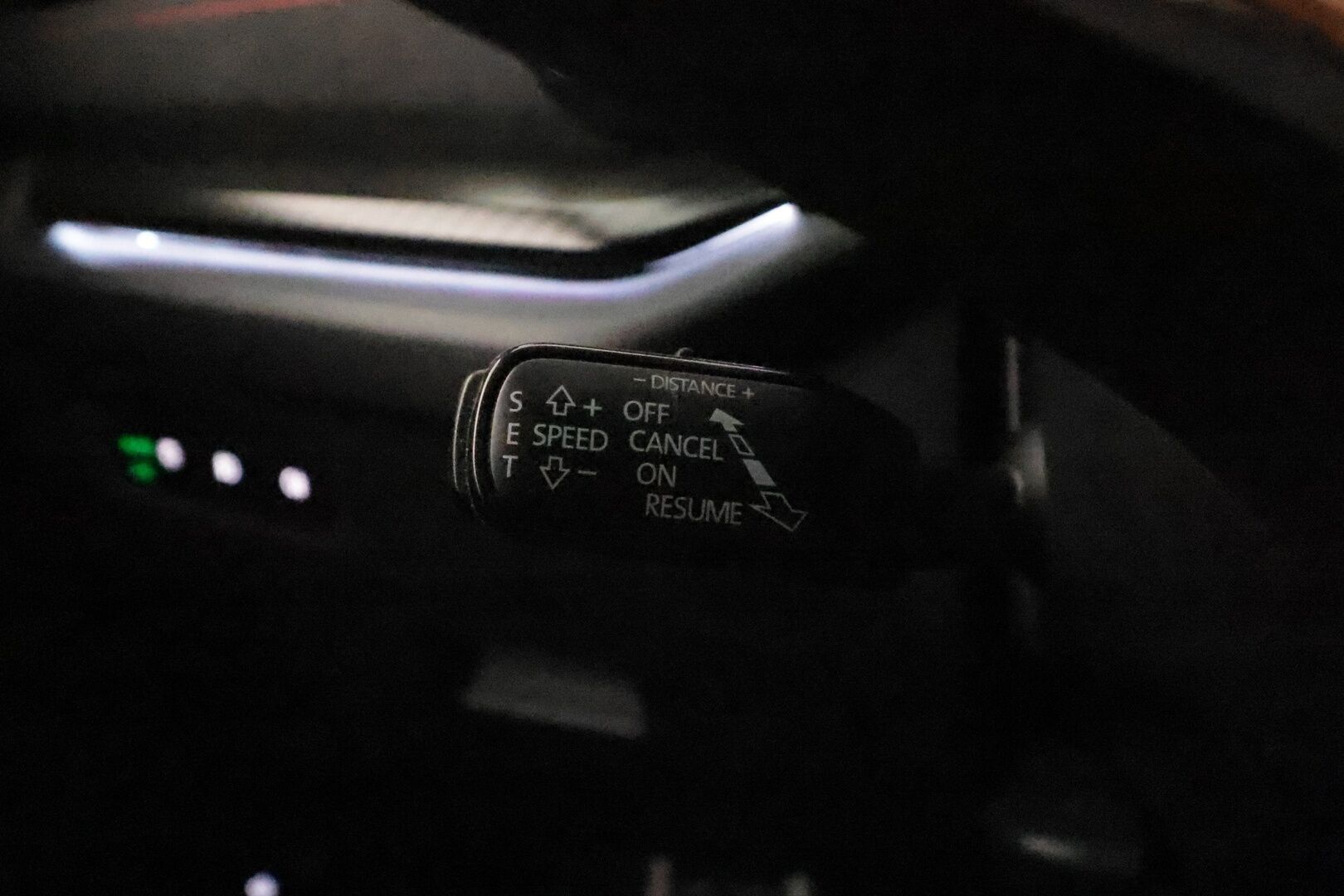 Skoda Octavia 2021 Combi 1,4 TSI PHEV RS iV DSG Autom. **Adapt.vakkari / Webasto / Matrix LED / Sporttipenkit** - Suomi-auto / Kahdet renkaat aluvanteilla / Digimittaristo / Tuulilasin lämmitin / Ratinlämmitin