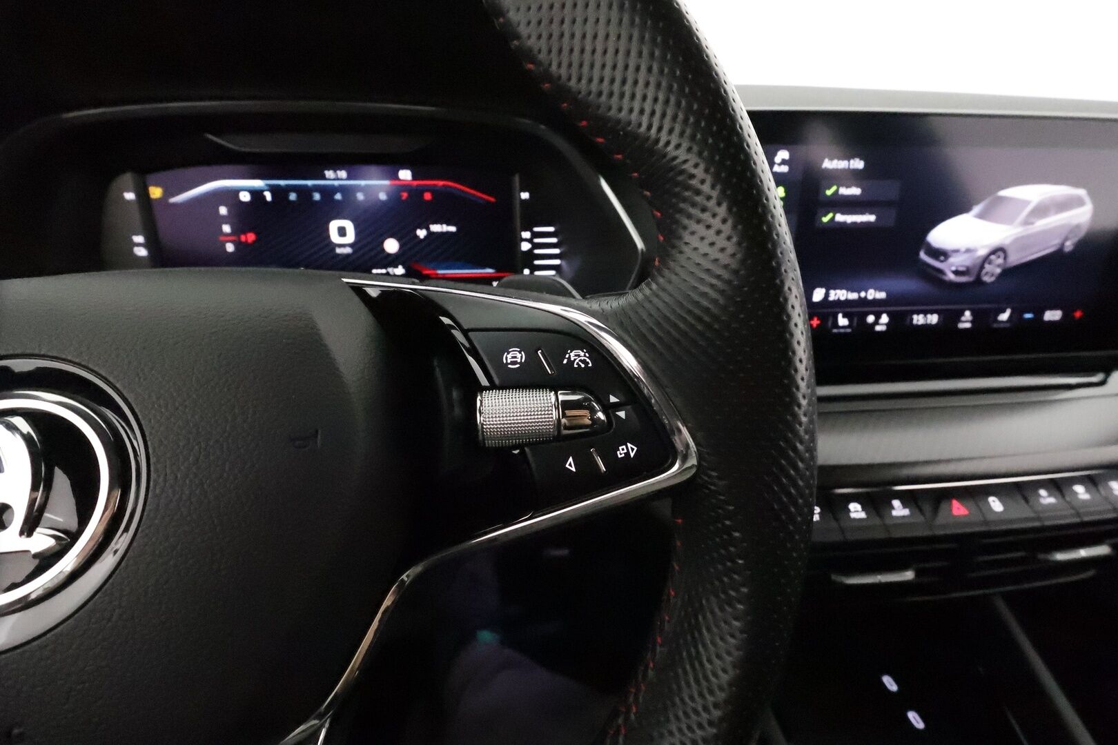 Skoda Octavia 2021 Combi 1,4 TSI PHEV RS iV DSG Autom. **Adapt.vakkari / Webasto / Matrix LED / Sporttipenkit** - Suomi-auto / Kahdet renkaat aluvanteilla / Digimittaristo / Tuulilasin lämmitin / Ratinlämmitin