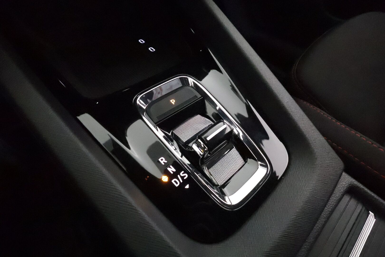 Skoda Octavia 2021 Combi 1,4 TSI PHEV RS iV DSG Autom. **Adapt.vakkari / Webasto / Matrix LED / Sporttipenkit** - Suomi-auto / Kahdet renkaat aluvanteilla / Digimittaristo / Tuulilasin lämmitin / Ratinlämmitin