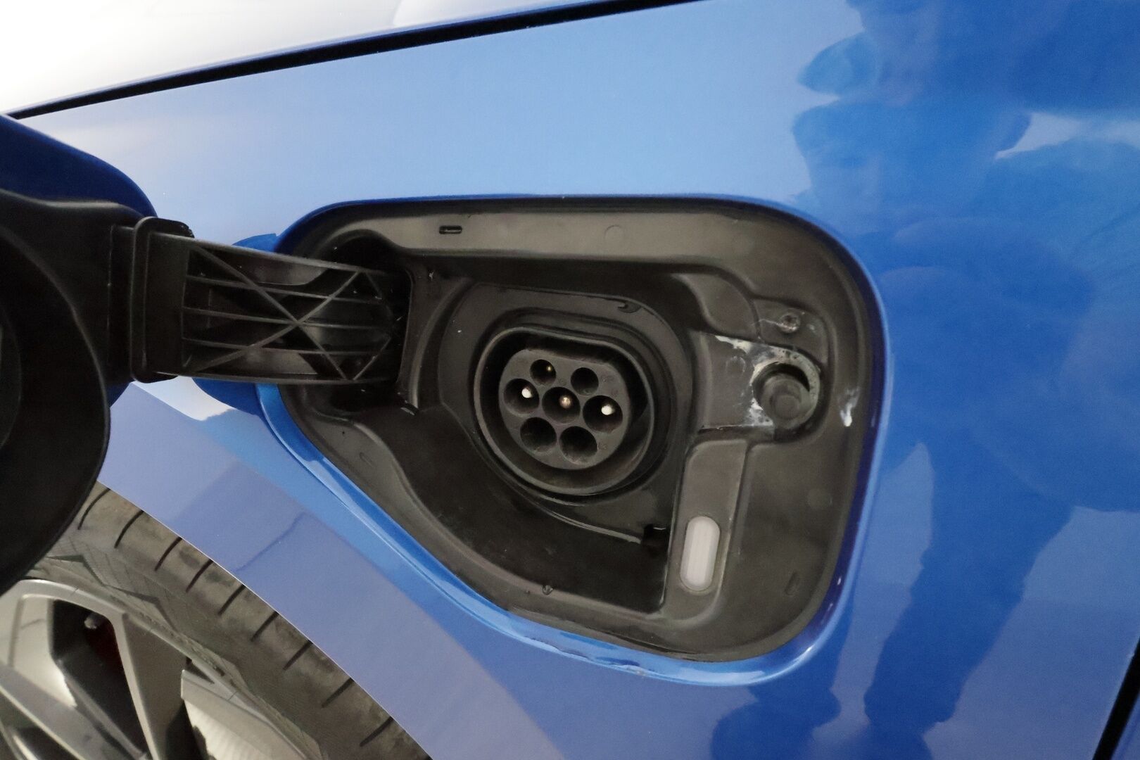 Skoda Octavia 2021 Combi 1,4 TSI PHEV RS iV DSG Autom. **Adapt.vakkari / Webasto / Matrix LED / Sporttipenkit** - Suomi-auto / Kahdet renkaat aluvanteilla / Digimittaristo / Tuulilasin lämmitin / Ratinlämmitin