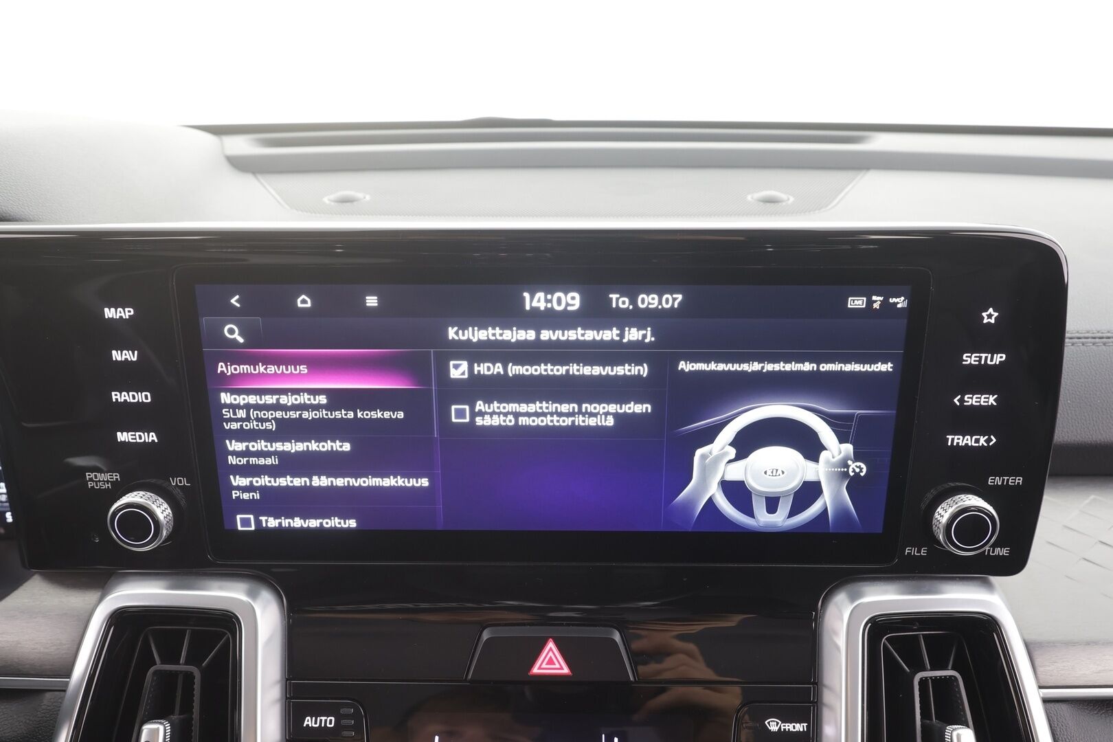 Kia Sorento 2021 1,6 T-GDI Plug-in Hybrid AWD Business AT 5P - ACC | Nahkaverhoilu | Sähköpenkki | HDA | BSM | Digimittaristo | Kamera ja tutkat | Keyless | LED | Apple & Android | 2x renkaat aluin | SoH 94,7%
