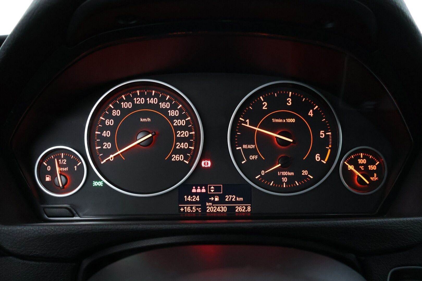 BMW 318 Gran Turismo 2015 F34 318d - *Sport-penkit / Koukku / Lohkolämmitin / Hifit / Tutkat*