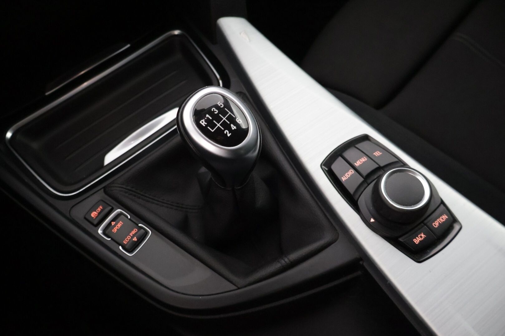 BMW 318 Gran Turismo 2015 *Sport-penkit / Koukku / Lohkolämmitin / Hifit / Tutkat*