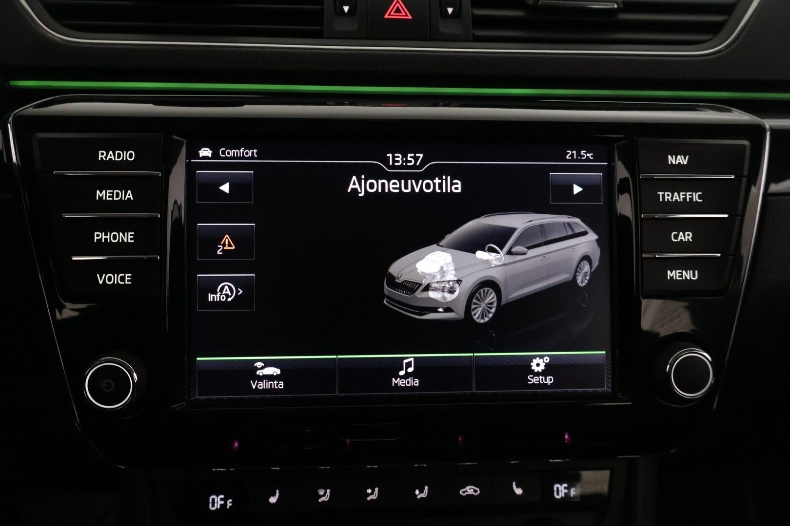 Skoda Superb 2016 Combi 2,0 TSI 280 4x4 L&K DSG Autom. *Canton / Lohko / Sporttipenkit / Kuskin penkki muistilla / Koukku*