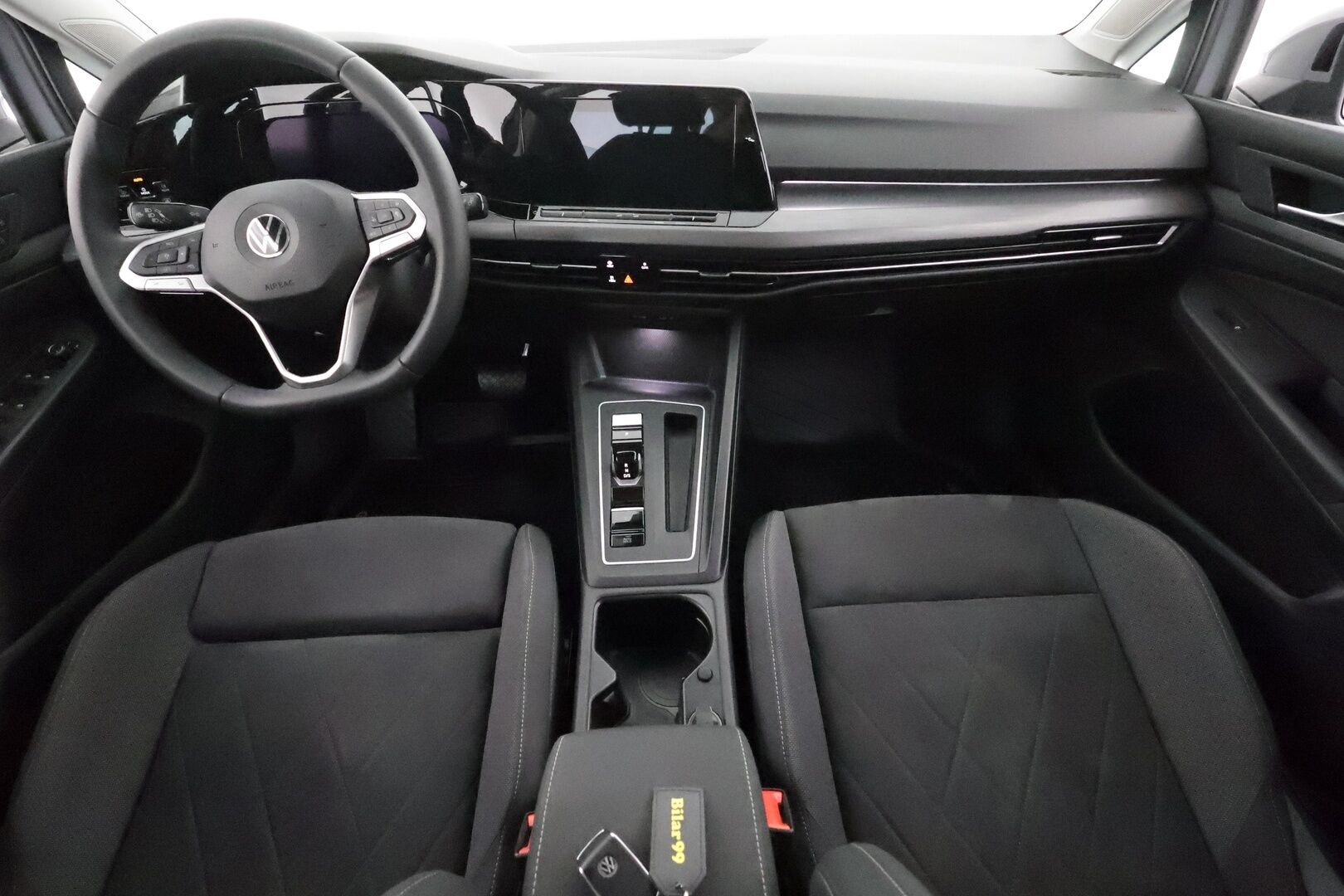 Volkswagen Golf 2021 Variant Style 1,5 eTSI 110 kW (MHEV) DSG **Adapt. vakkari / Webasto / Hierova Muistipenkki / P.kamera / Keyless / Apple&Android** - 1-om. Suomi-auto / Merkkihuollettu / Kahdet renkaat