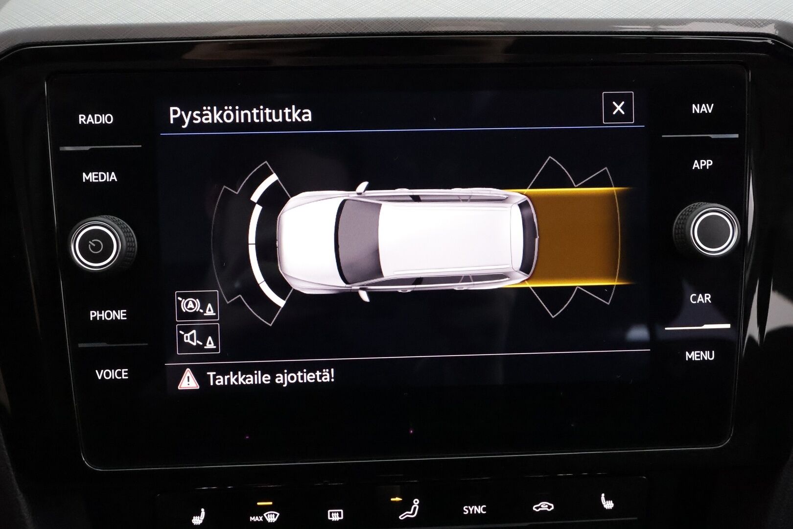 Volkswagen Passat 2021 Variant Style 2,0 TDI EVO SCR 110 kW DSG * Webasto / Koukku / ACC / LED / P.Tutkat / Navi / Kaistavahti * - 1-om Suomi-auto / Kahdet renkaat - HULLU BLACKWEEK KORKOTARJOUS 2,49%