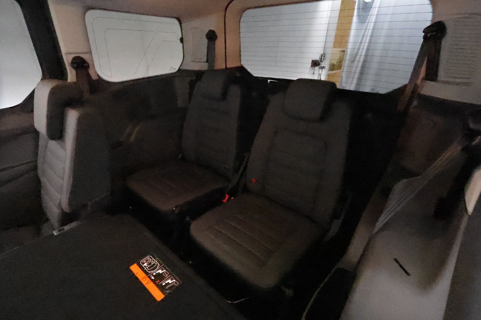 Ford Grand Tourneo Connect 2021 1,5 TDCi 120 hv M6 Titanium 7-Paik **Webasto / Xenon / P.kamera / Kaistavahti / Vakkari / Katveavustin / Keyless** - 1-om Suomi-auto / Kahdet Renkaat