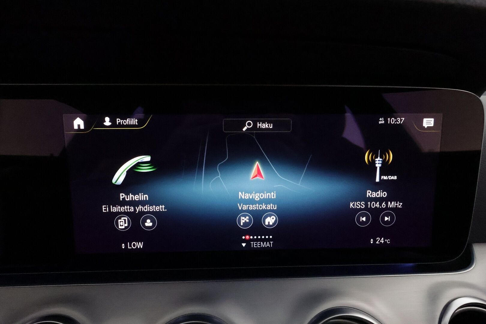 Mercedes-Benz E 2021 300 e 4MATIC A Business Avantgarde EQ Power **Facelift / Widescreen / Multibeam / 360 kamera / Sporttipenkit / Keyless - 3,99 % KORKOTARJOUS TÄHÄN AUTOON - 1 om Suomi auto / Kahdet renkaat aluvanteilla