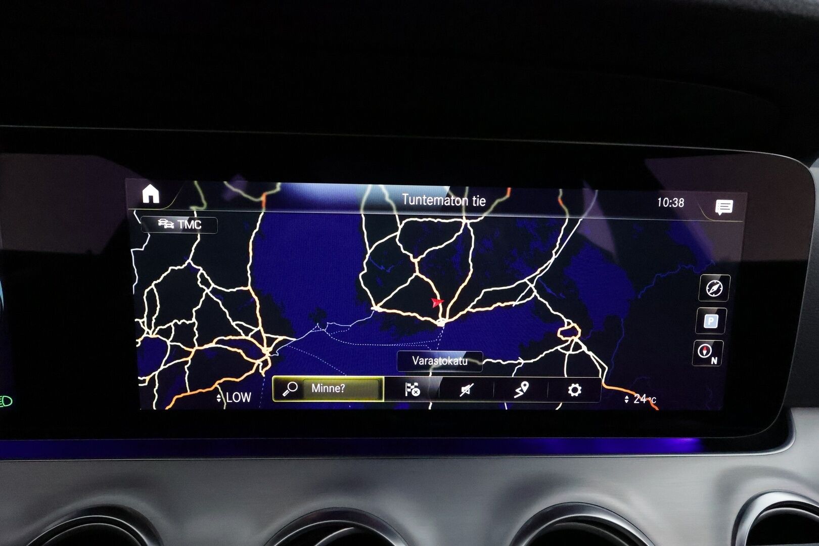 Mercedes-Benz E 2021 300 e 4MATIC A Business Avantgarde EQ Power **Facelift / Widescreen / Multibeam / 360 kamera / Sporttipenkit / Keyless - 1 om Suomi auto / Kahdet renkaat aluvanteilla
