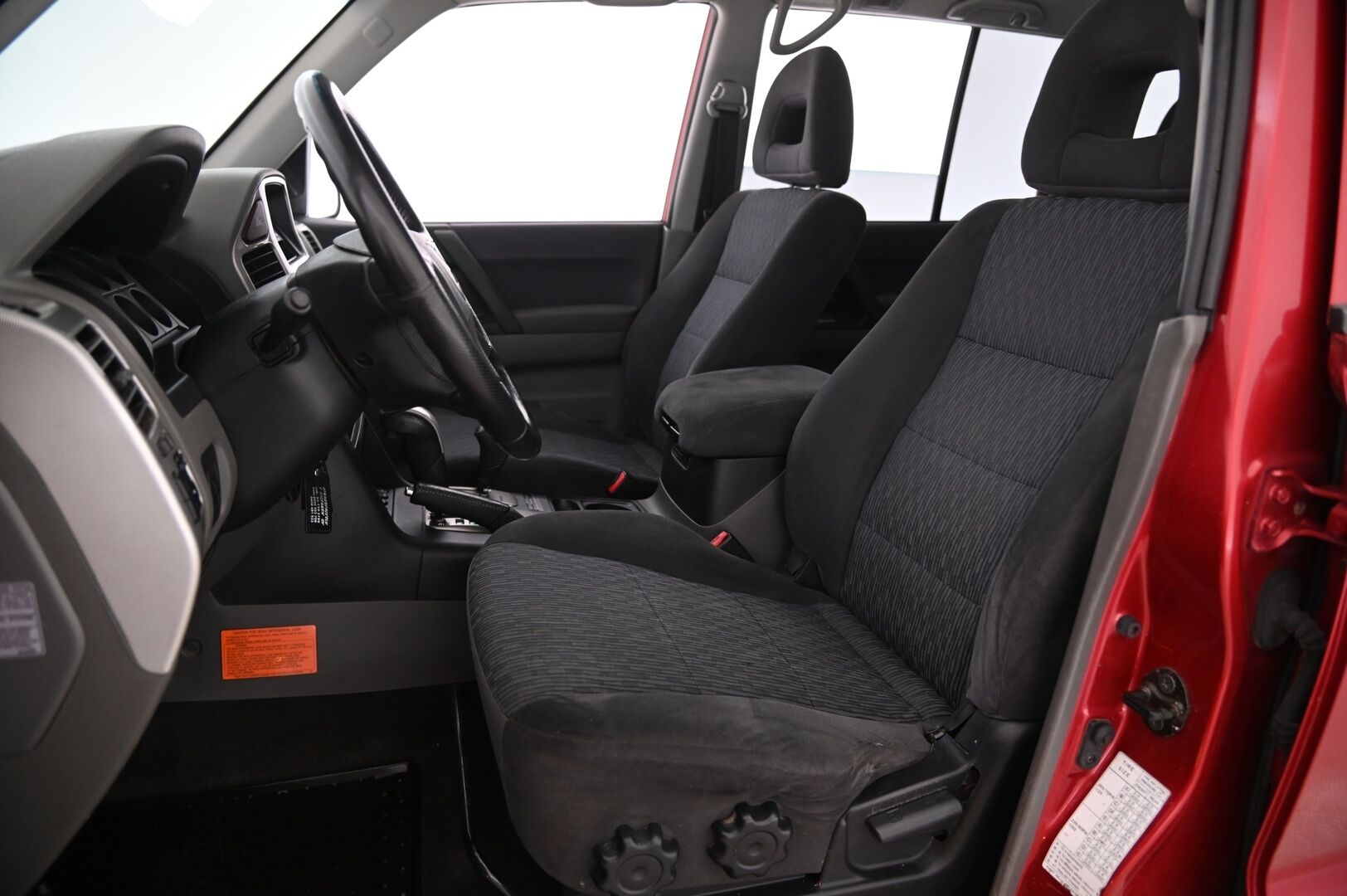 Mitsubishi Pajero 2006 PAJERO STW 3.2TD GLX AUTOMATIC 4X4 - Myydään Huutokaupat.com!