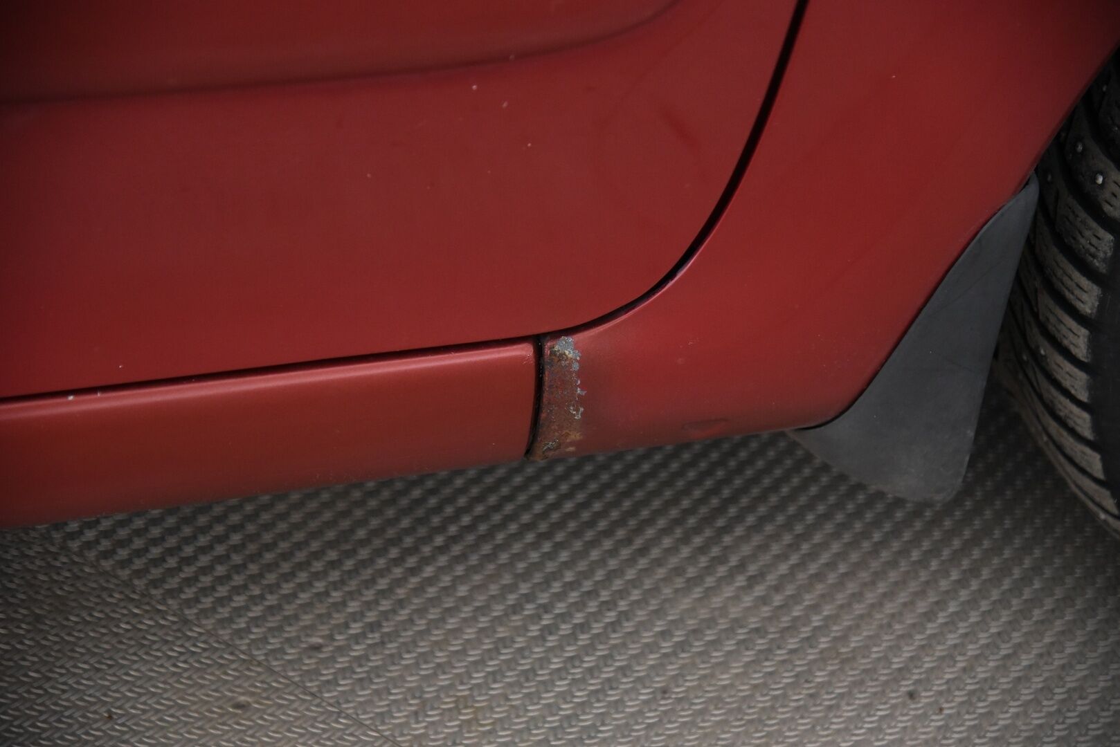 Citroen XSARA PICASSO 2003 4D Picasso 2.0 16v / Lohkolämmitin / Ruostevauriot korjattu! / 2x Renkaat / - YritysOutlet - Myydään vain yrityksille - Siisti ikäisekseen!