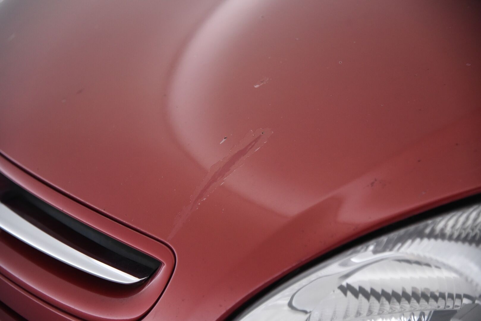 Citroen XSARA PICASSO 2003 4D Picasso 2.0 16v / Lohkolämmitin / Ruostevauriot korjattu! / 2x Renkaat / - YritysOutlet - Myydään vain yrityksille - Siisti ikäisekseen!