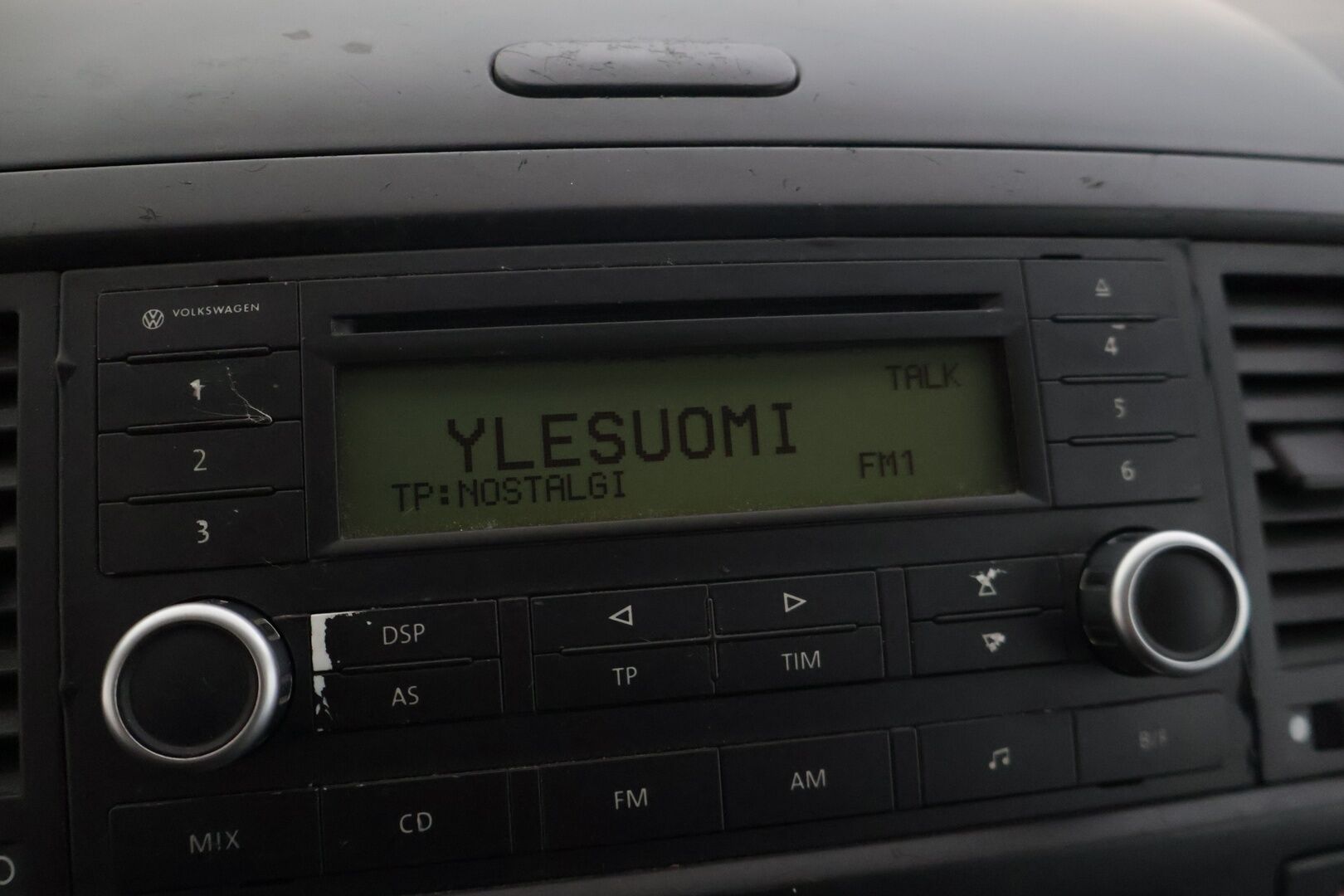 Volkswagen Multivan 2004 5D MULTIVAN MPV 2.5TDI-7HM/300 - *YritysOutlet - Myydään vain yrityksille*