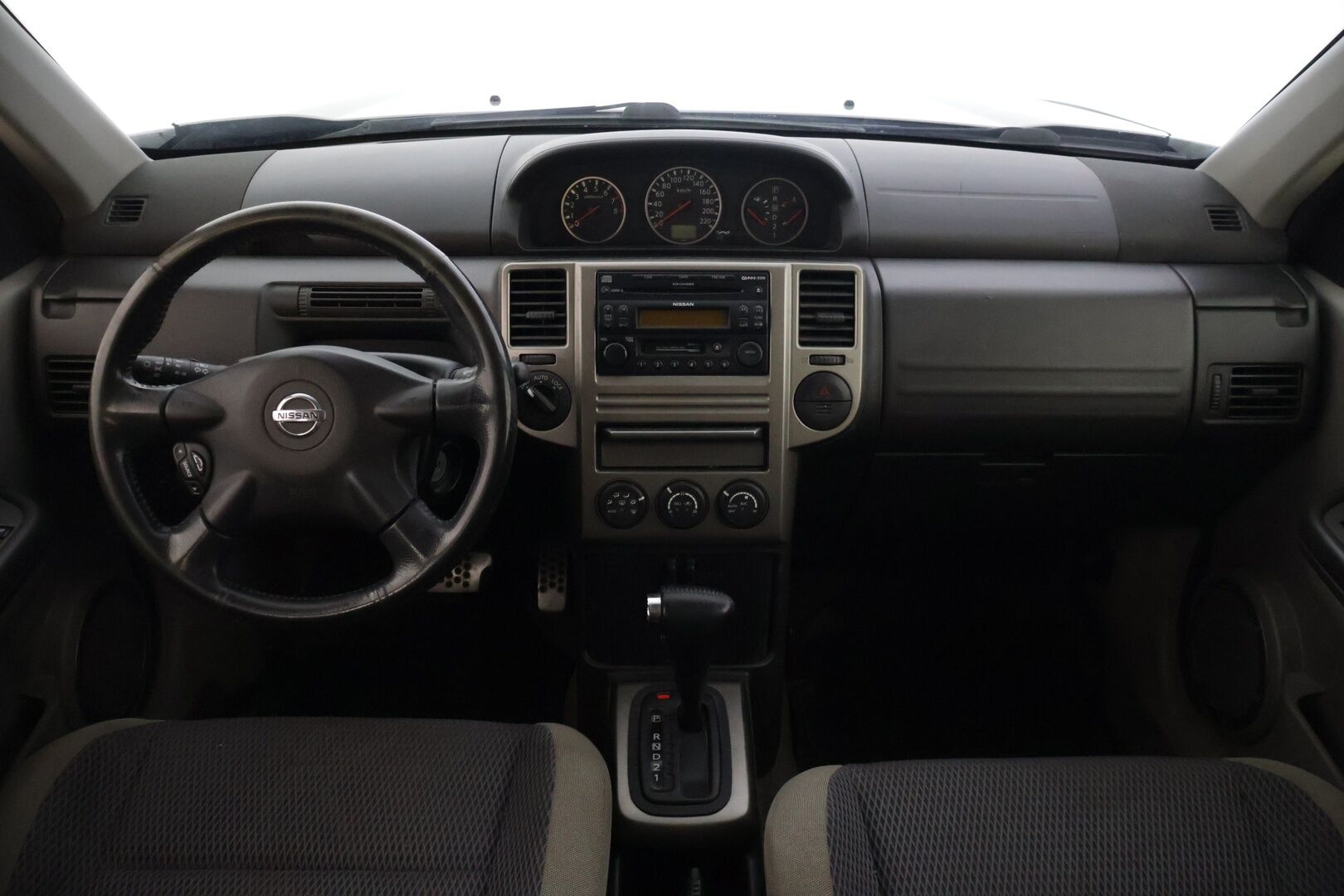 Nissan X-Trail 2006 2,0 103 Columbia Elegance 4AT 5-ov. Business - | Myydään huutokaupat.comissa | Kattoluukku | Lukko neliveto | Vetokoukku | Juuri katsastettu | - KORKO VAIN 3,99 %