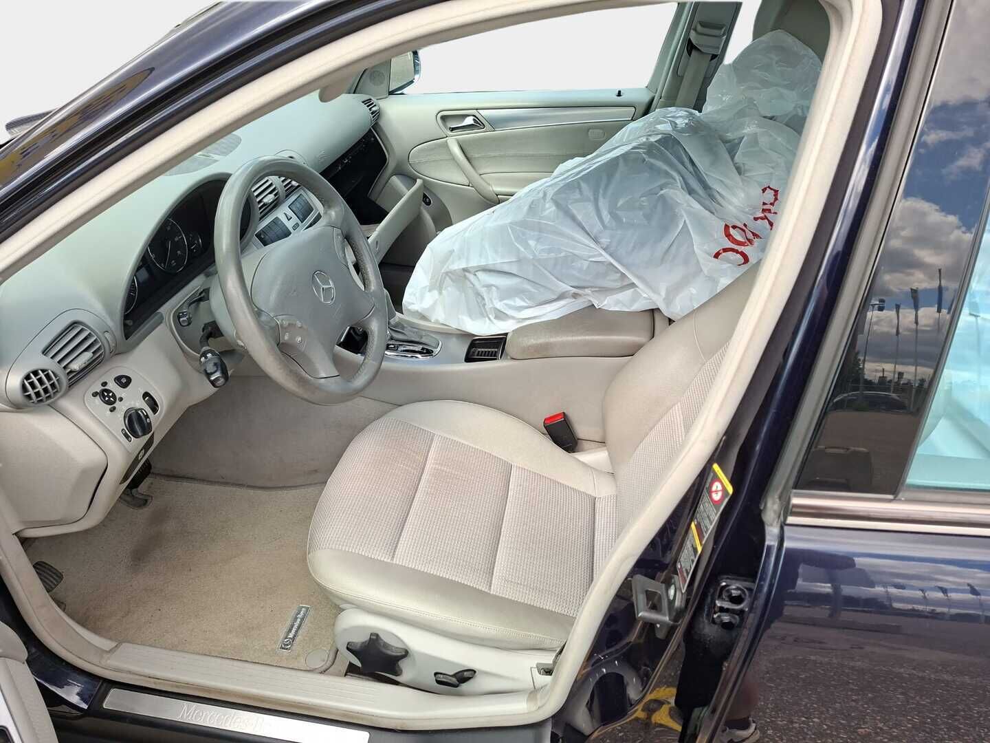 Mercedes-Benz C 2007 4D C 180 KOMPRESSOR SEDAN AUTOMATIC-203046/272 - *Yritys Outlet- Myydään vain yrityksille!* - *Yritys Outlet- Myydään vain yrityksille!*