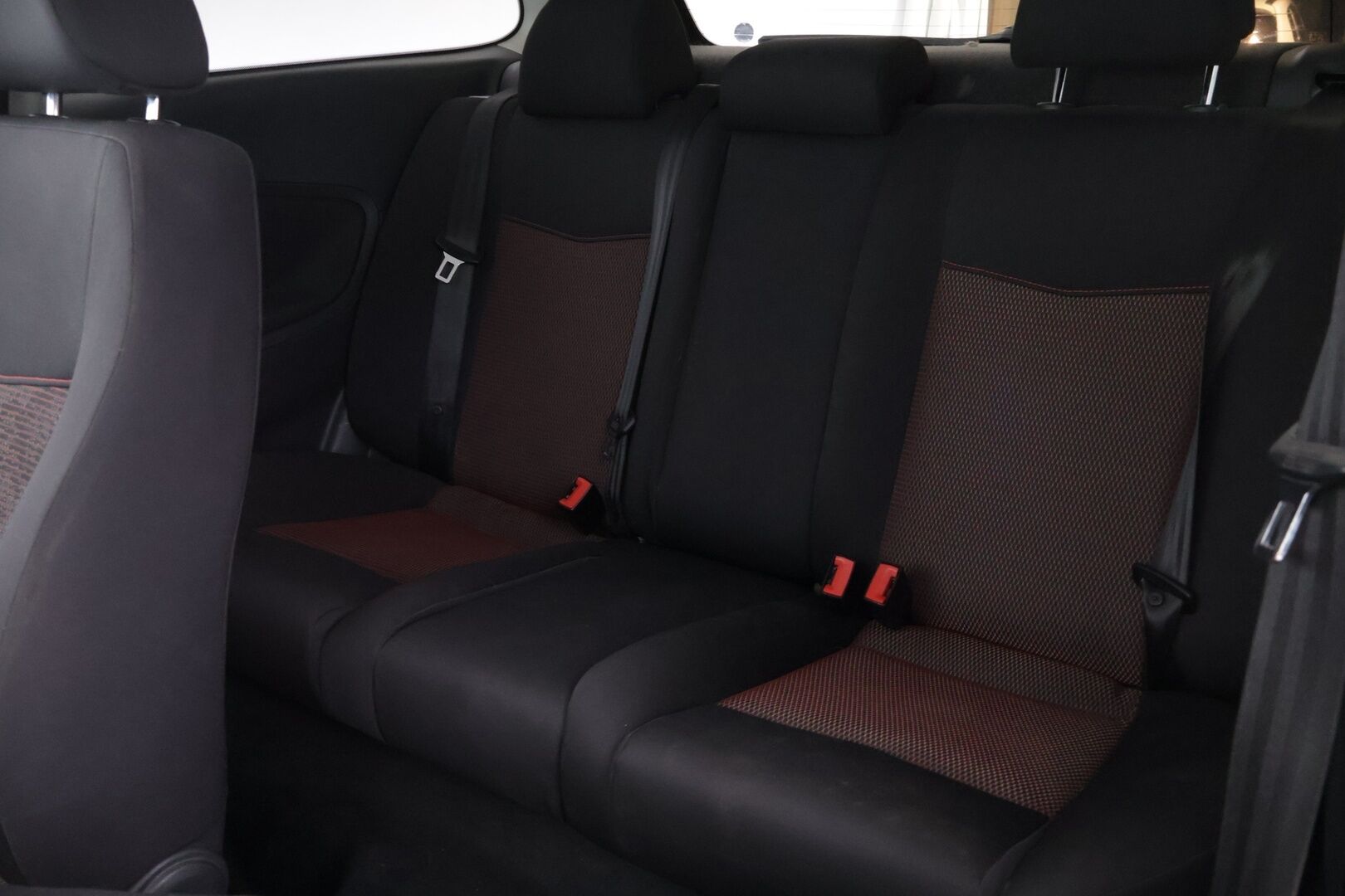 Seat Ibiza 2006 2D IBIZA HATCHBACK 1.4 YritysOutlet - Myydään vain yrityksille - Juuri leimattu! 