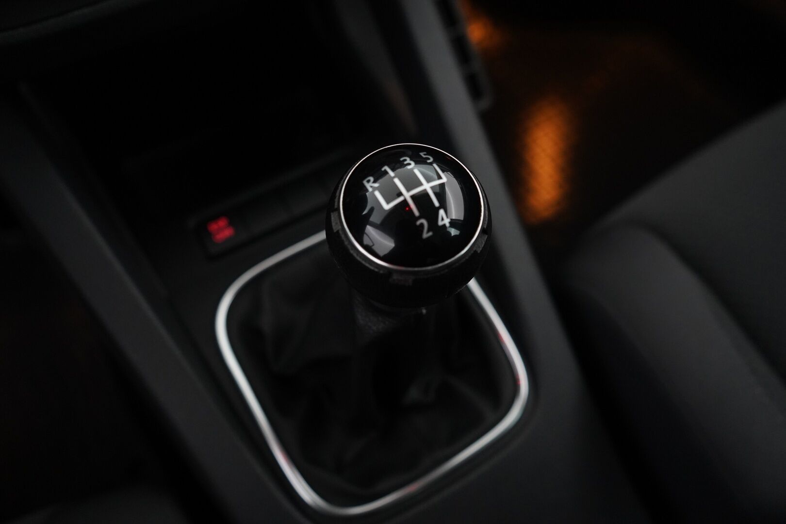 Volkswagen Golf 2007 MYYDÄÄN HUUTOKAUPAT.COM SIVUSTOLLA
