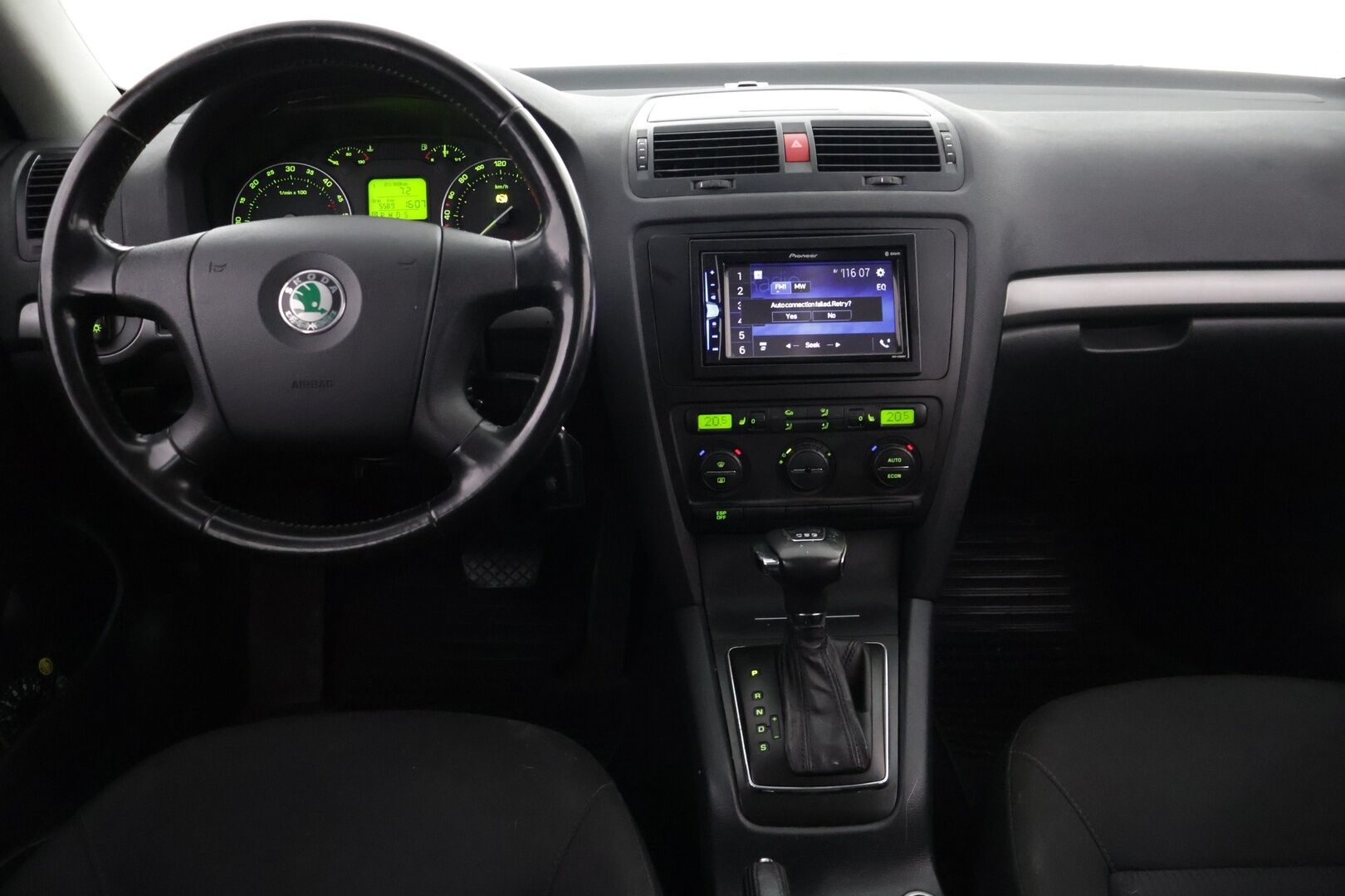 Skoda Octavia 2007 4D OCTAVIA COMBI 1.9TDI-77-AUTOMATIC YritysOutlet - Myydään vain yrityksille -  YritysOutlet - Myydään vain yrityksille | Suomi-auto | Huoltokirja | Vakkari | Xenon | Bluetooth | Vetokoukku |
