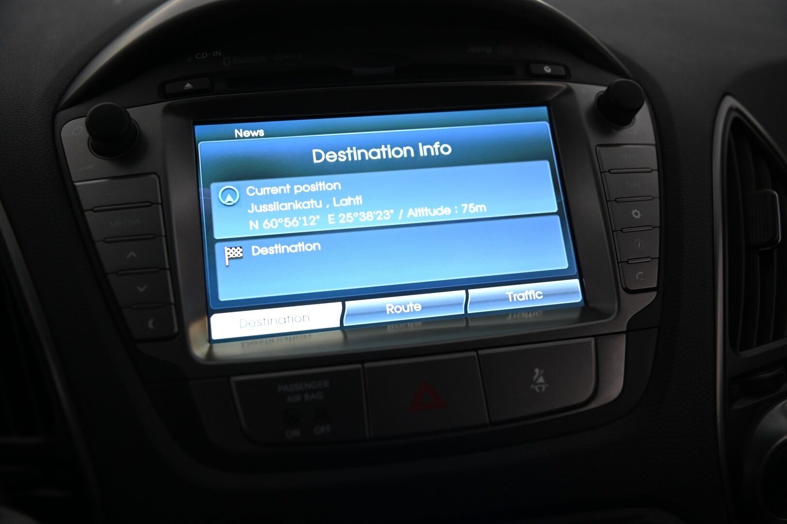 Hyundai ix35 2014 4WD 2,0 GDI 6AT Premium *Ratinlämmitin / Koukku/ Navi / Vakkari / Tutkat / Lohko / Xenon *