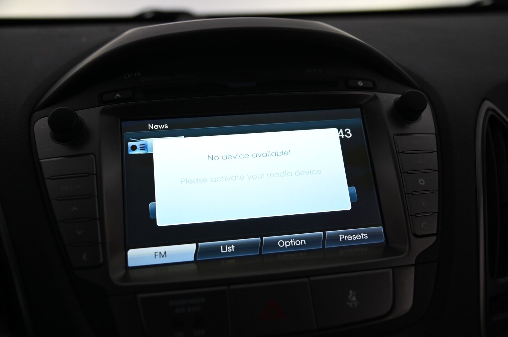 Hyundai ix35 2014 4WD 2,0 GDI 6AT Premium *Ratinlämmitin / Koukku/ Navi / Vakkari / Tutkat / Lohko / Xenon *