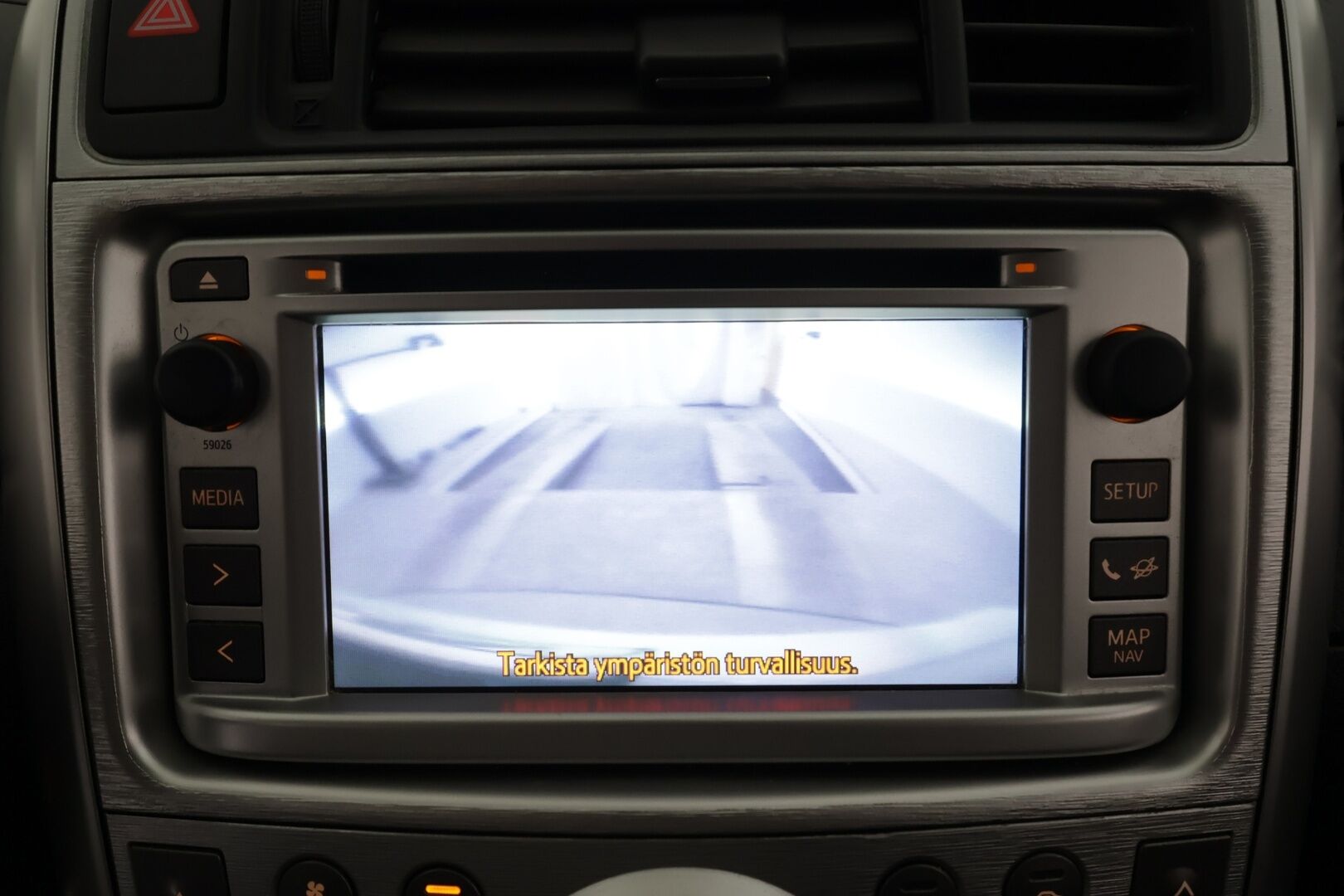 Toyota Verso 2012 1,8 Valvematic Family Multidrive S 7-P * Vakkari / Navi / P.Kamera / Bluetooth / Koukku / Sisätilanlämmitin * - Suomi-auto / Kahdet renkaat - HULLUT JOULUT KORKOTARJOUS 2,49% 