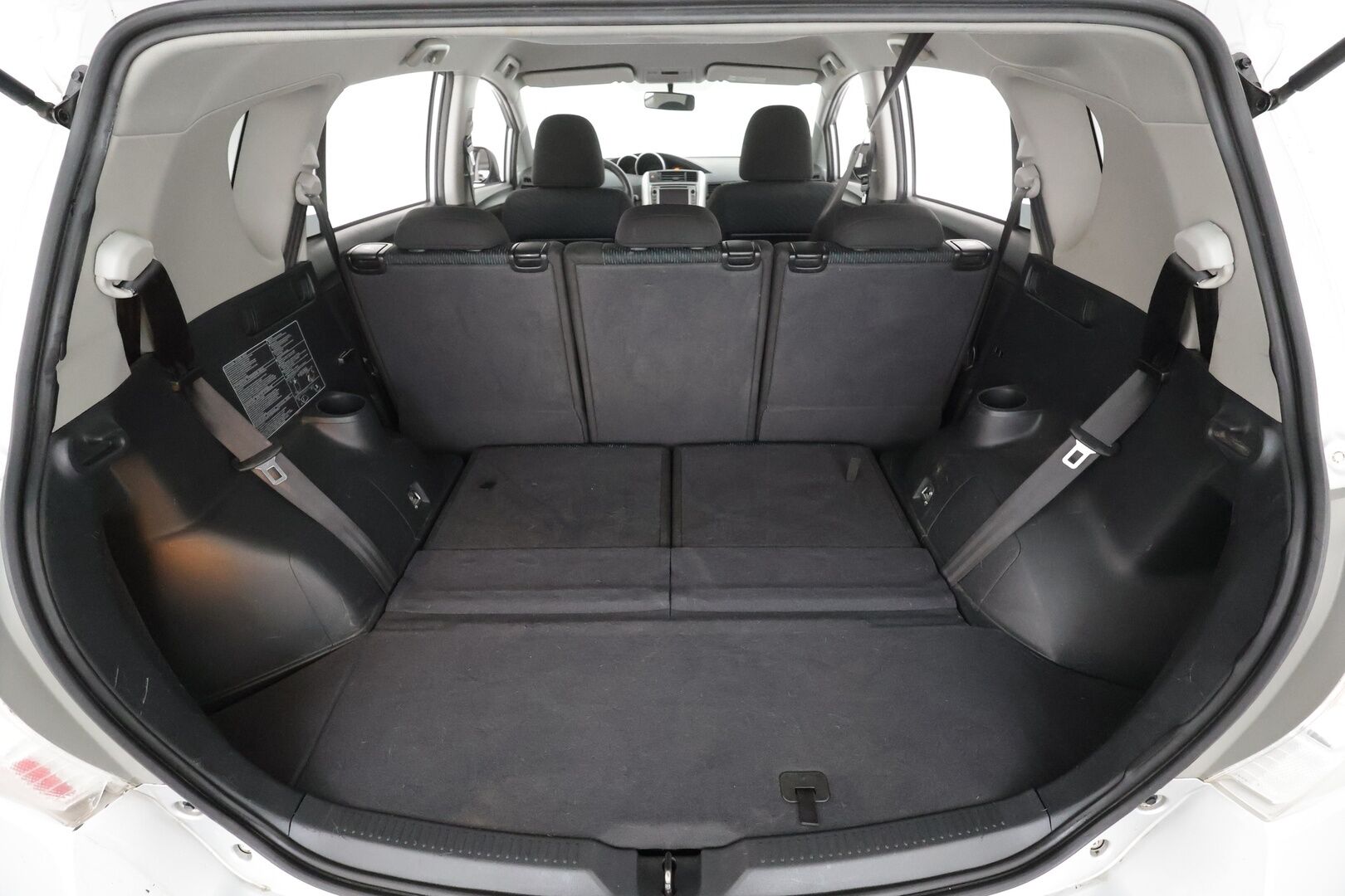 Toyota Verso 2012 1,8 Valvematic Family Multidrive S 7-P * Vakkari / Navi / P.Kamera / Bluetooth / Koukku / Sisätilanlämmitin * - Suomi-auto / Kahdet renkaat - HULLUT JOULUT KORKOTARJOUS 2,49% 