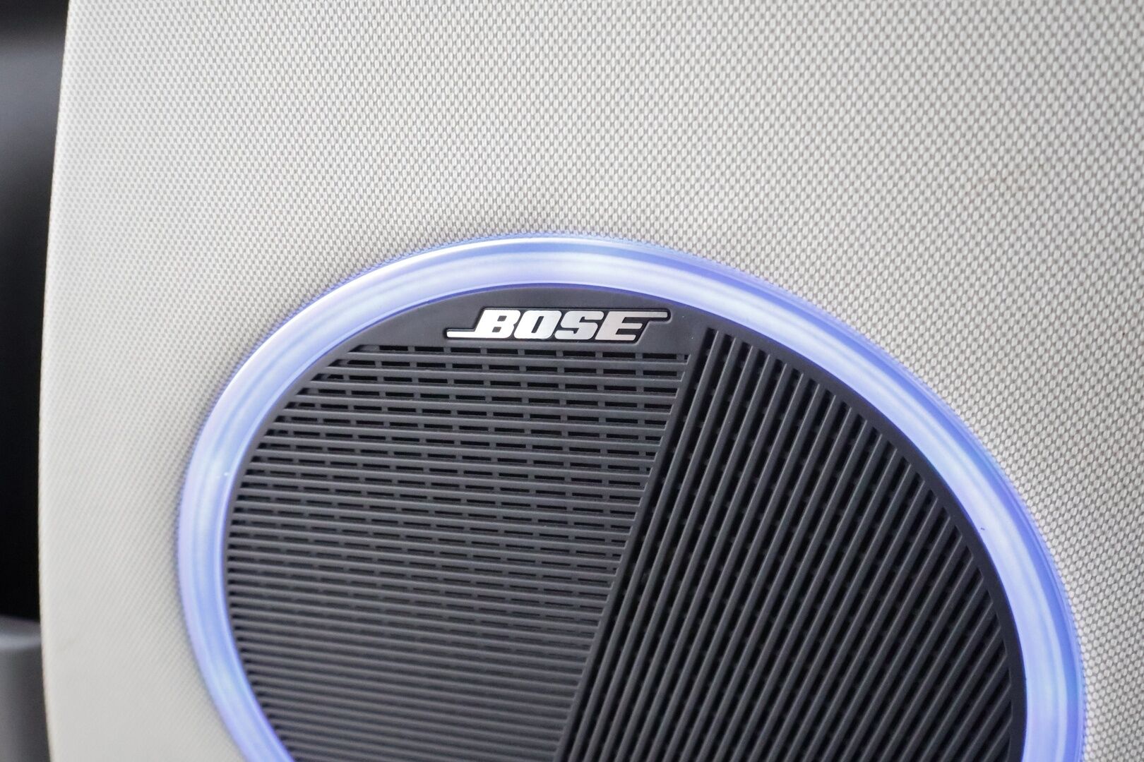 Hyundai IONIQ 5 2022 73 kWh 217 hv Premium * ACC / 360° / HUD / Bose / Relax-istuimet / ILP / Ilmastoidut nahat / KeylessGo / LED / Navi * - 1.Om Suomi-auto / Kahdet renkaat aluvanteilla / Merkkihuollettu / Huippuvarusteet