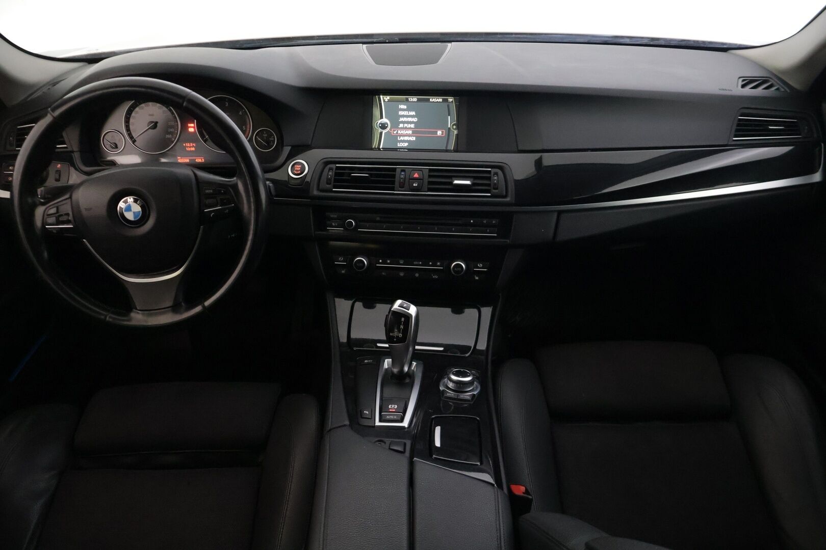 BMW 520 2011 F11 Touring 520d A Business - | Myydään vain huutokaupat.com | Suomi-auto | Vetokoukku | Vakionopeudensäädin | - KORKO VAIN 3,99 %